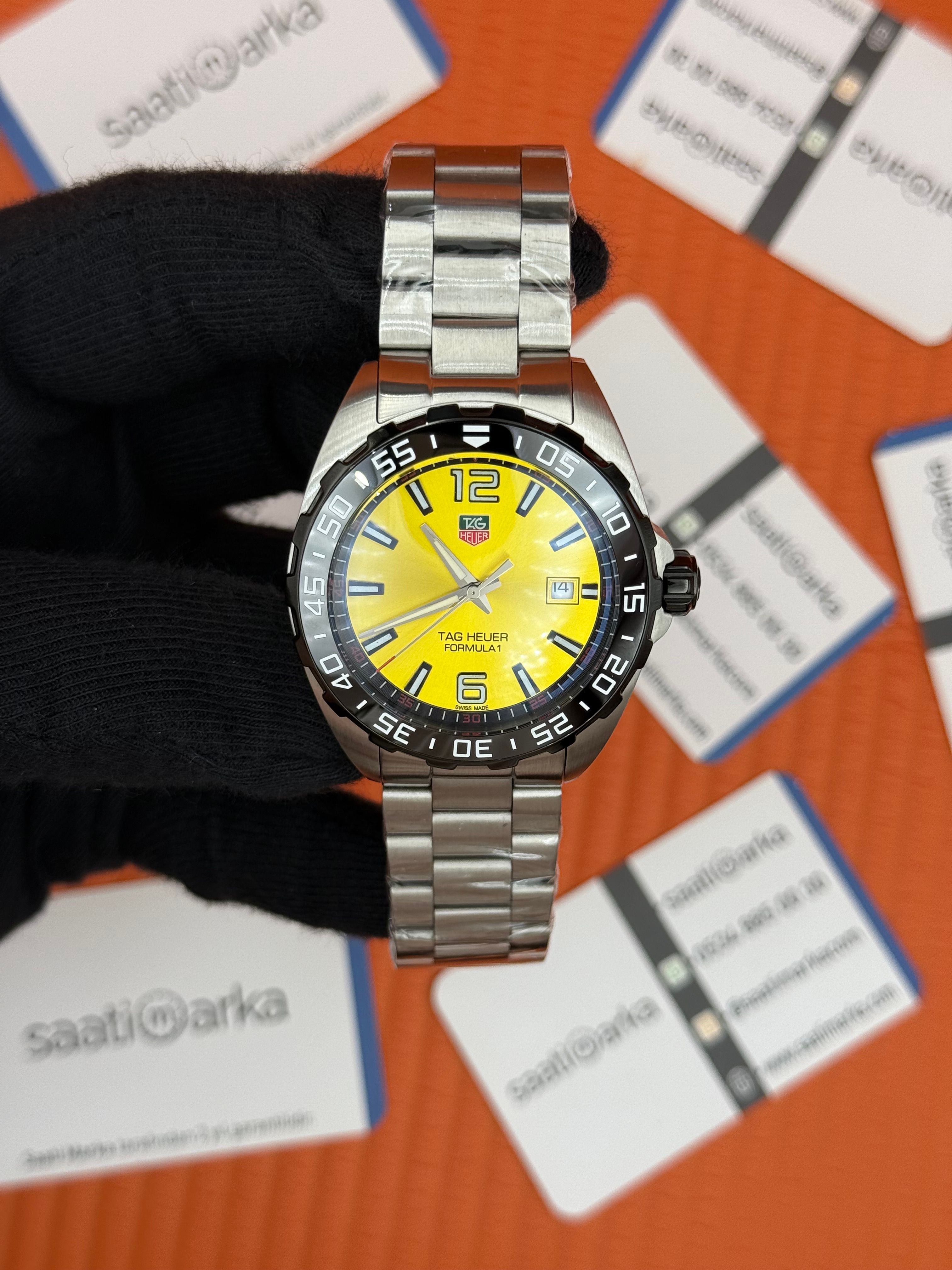 TAGHEUER FORMULA SARI KADRAN SİYAH BEZEL