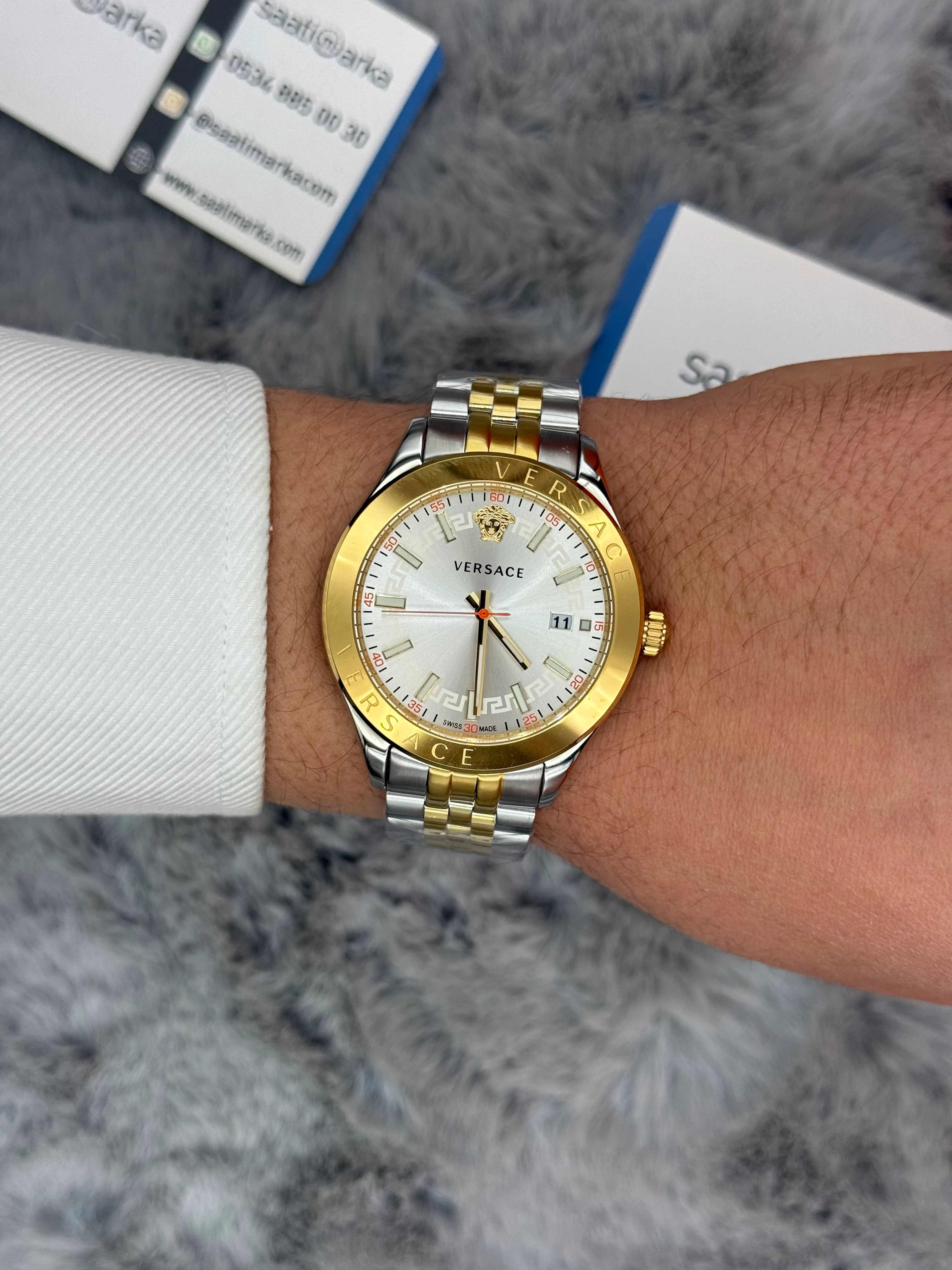 VERSACE 42MM BEYAZ KADRAN GOLD SİLVER KASA KORDON ERKEK KOL SAATİ