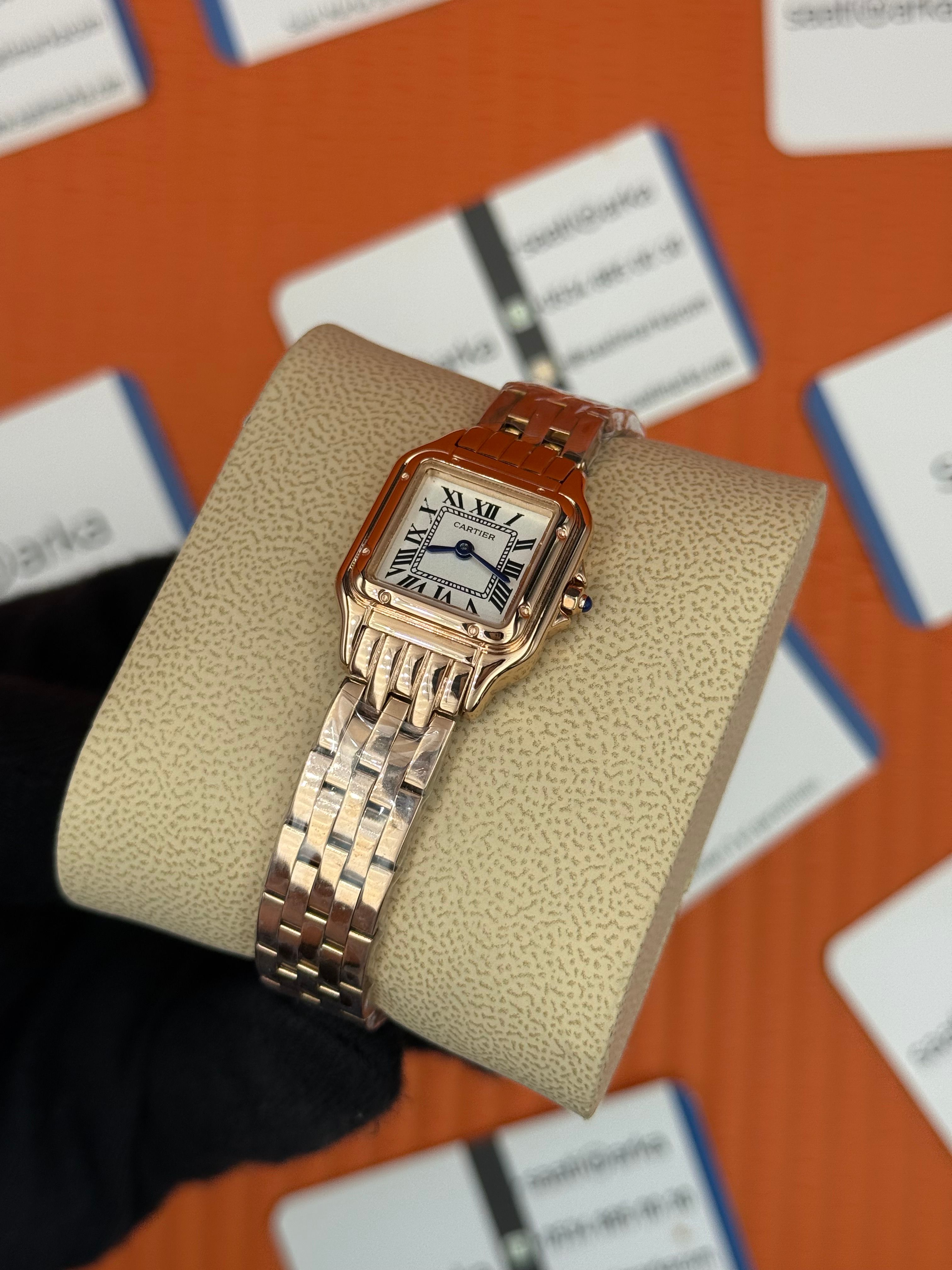 ROLEX Panthere 22mm kasa   rose kasa kordon beyaz kadran lacivert akrep yelkovan