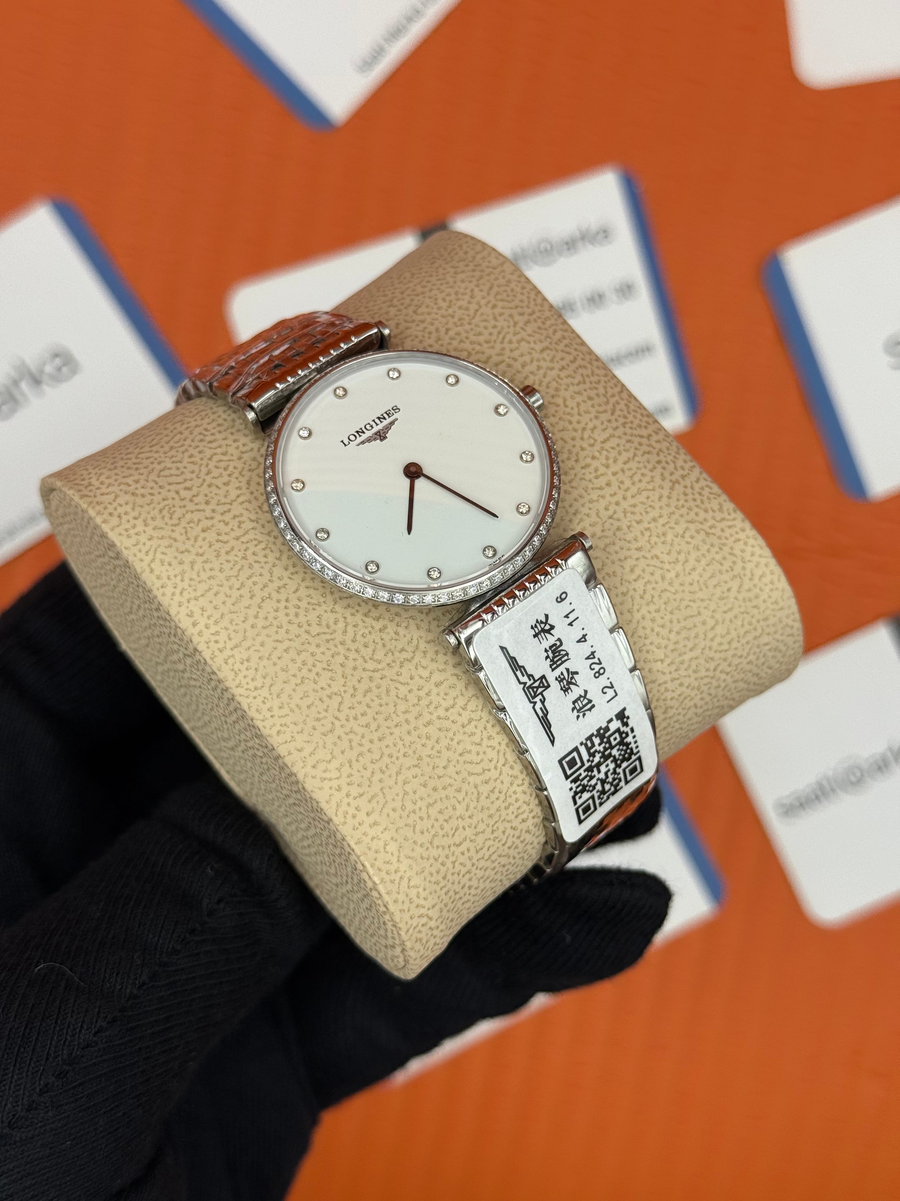 LONGINES taşlı bezel baget taşlı beyaz kadran silver kasa kordon