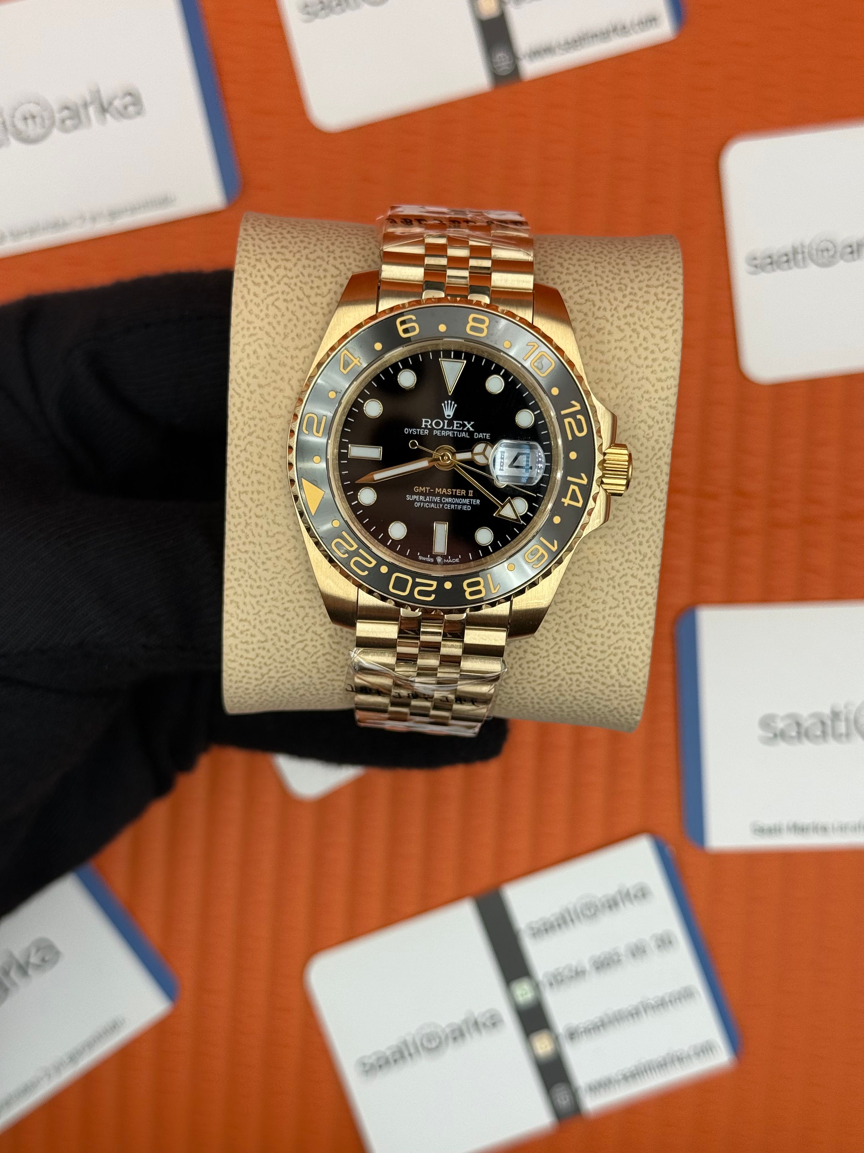 ROLEX Gmt Master black dial jubilee gold kordon 40mm