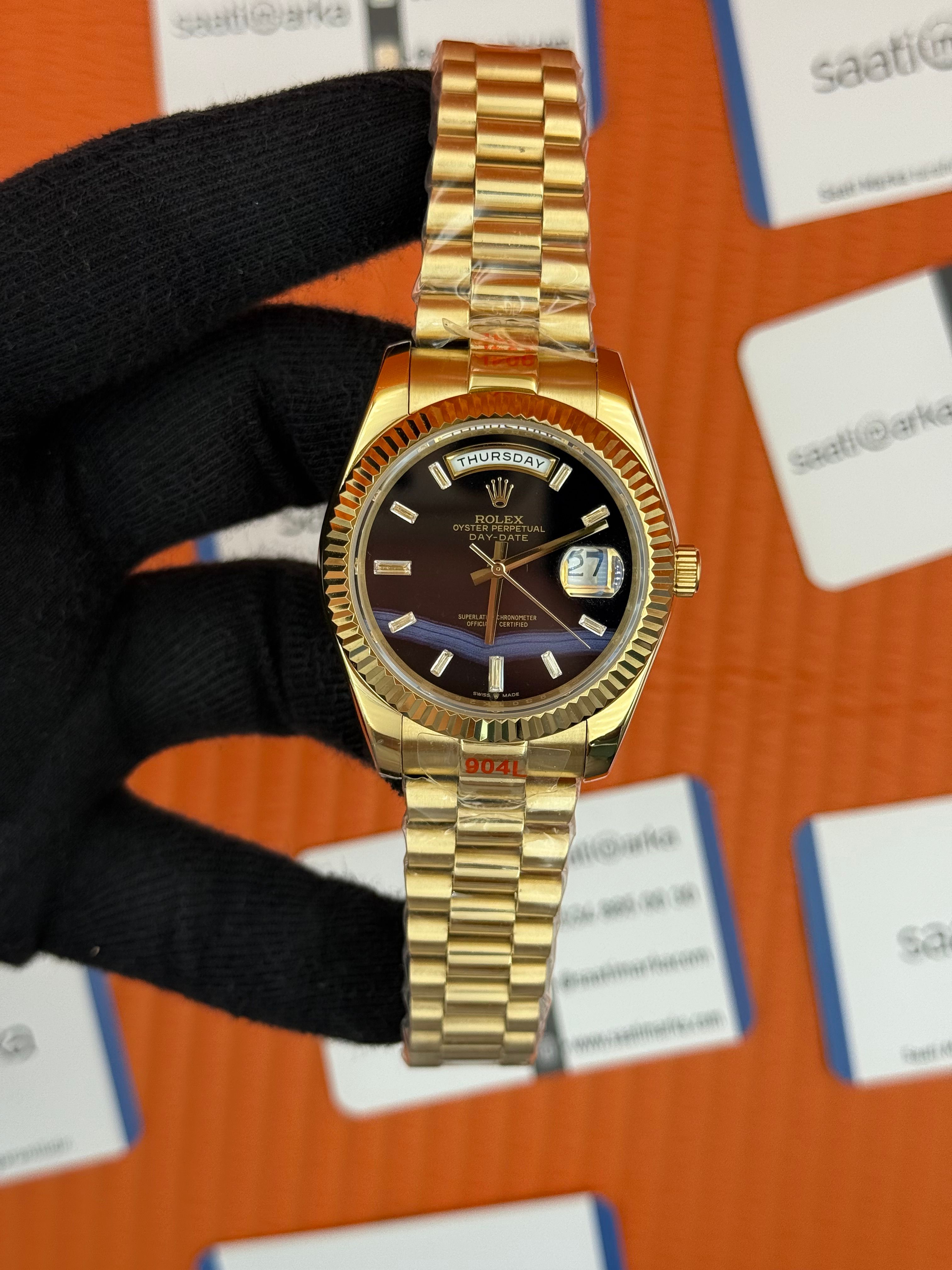 ROLEX Day Date black dial gold president kordon