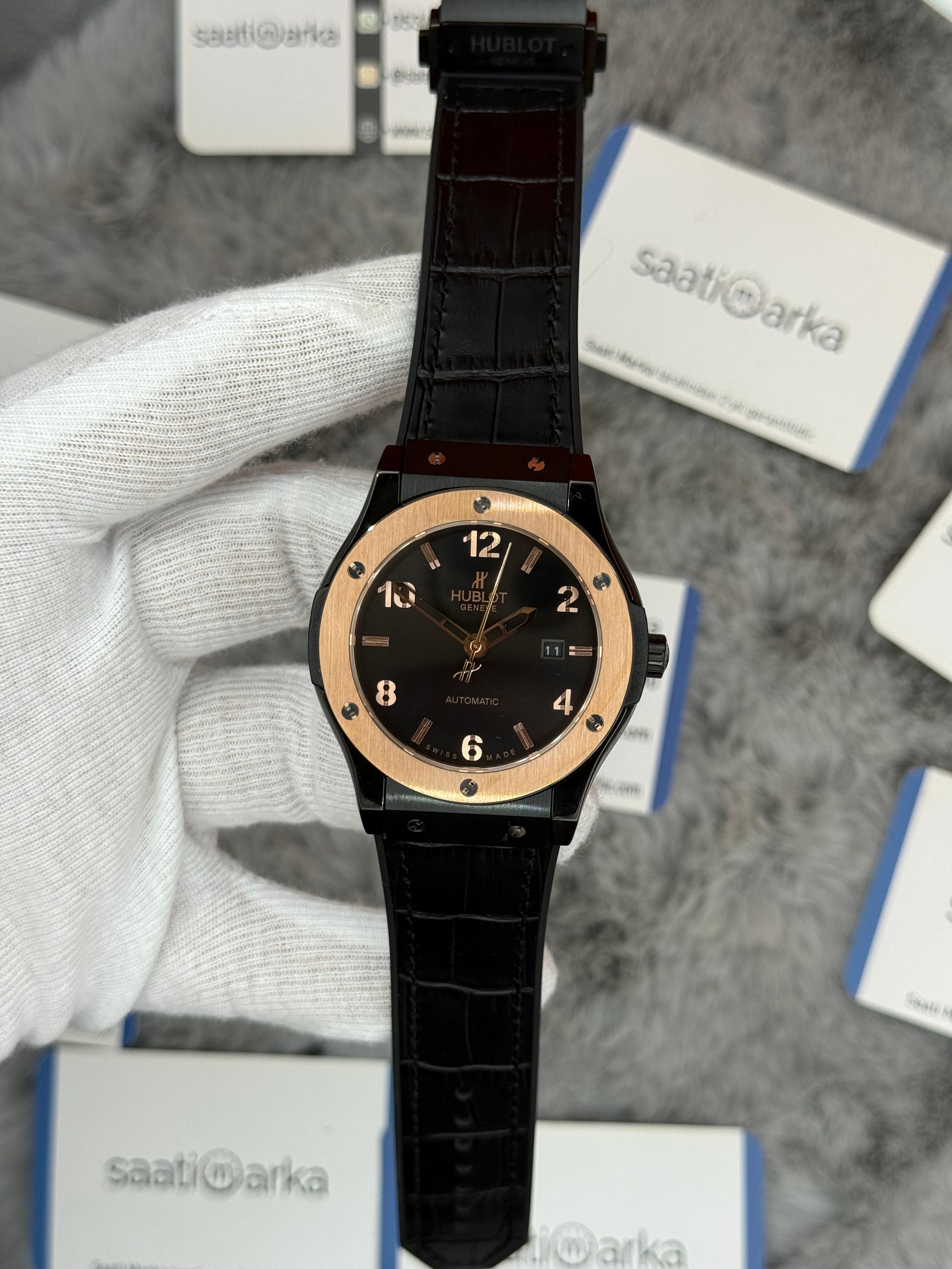 HUBLOT vendome 41mm siyah kasa siyah kadran siyah deri kordon erkek kol saati
