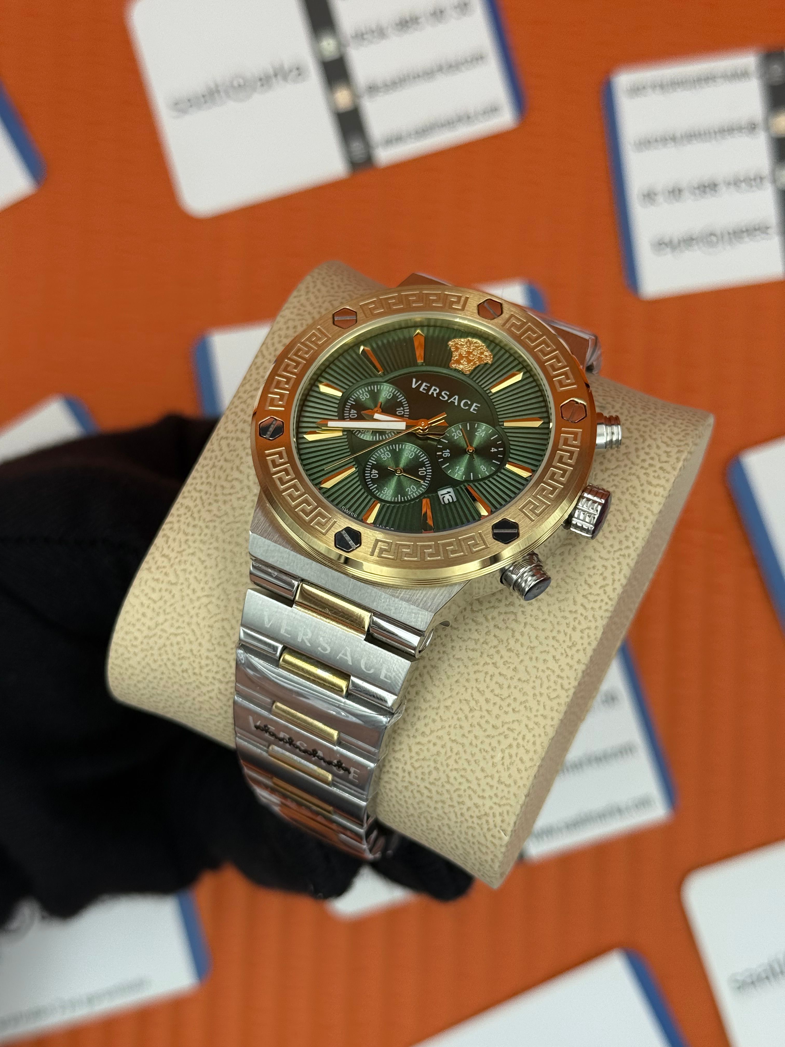 VERSACE ERKEK KOL SAATİ ÇİFT RENK KASA KORDON YEŞİL KADRAN