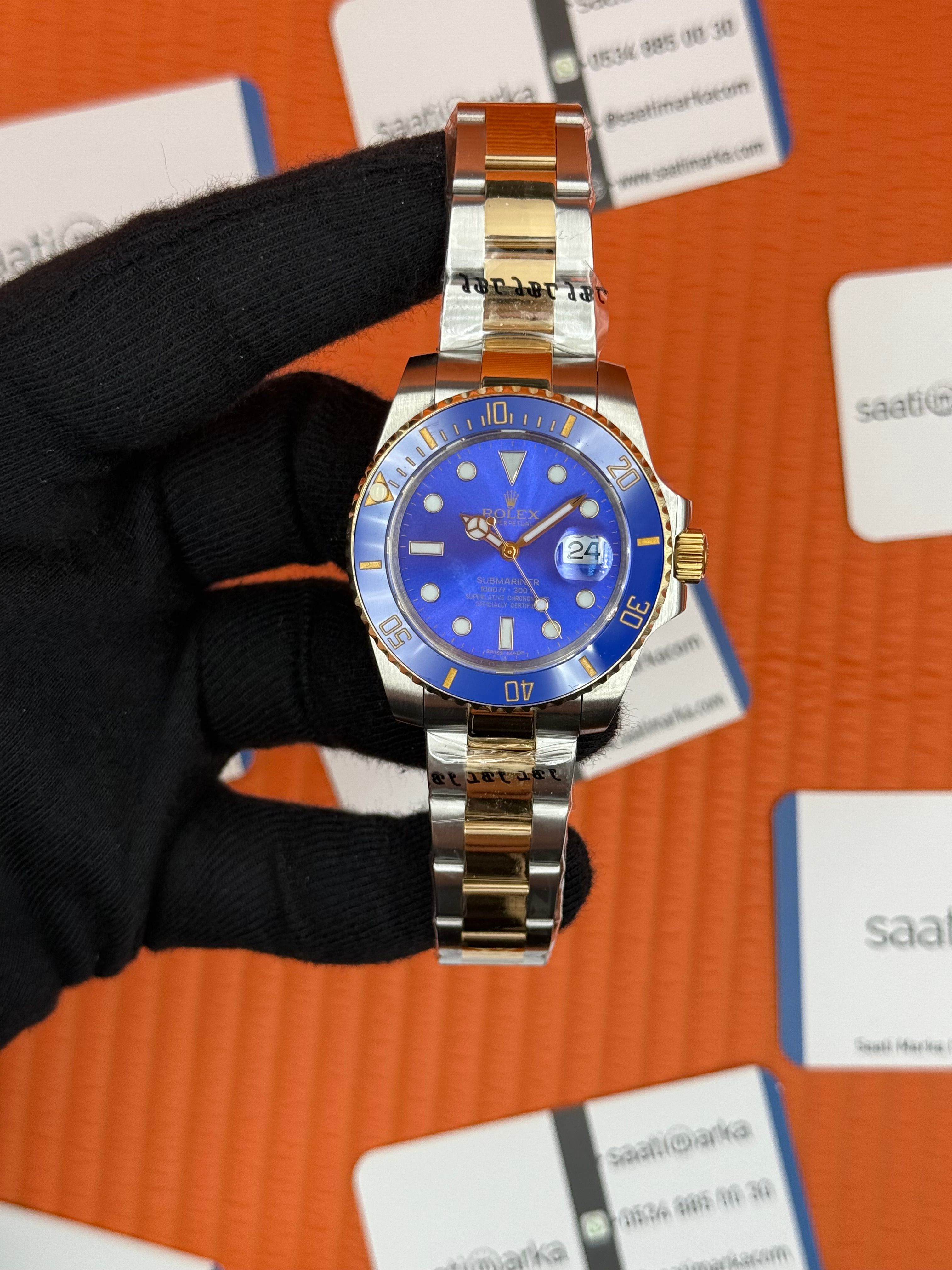 ROLEX Submariner oyster gold silver blue dial 