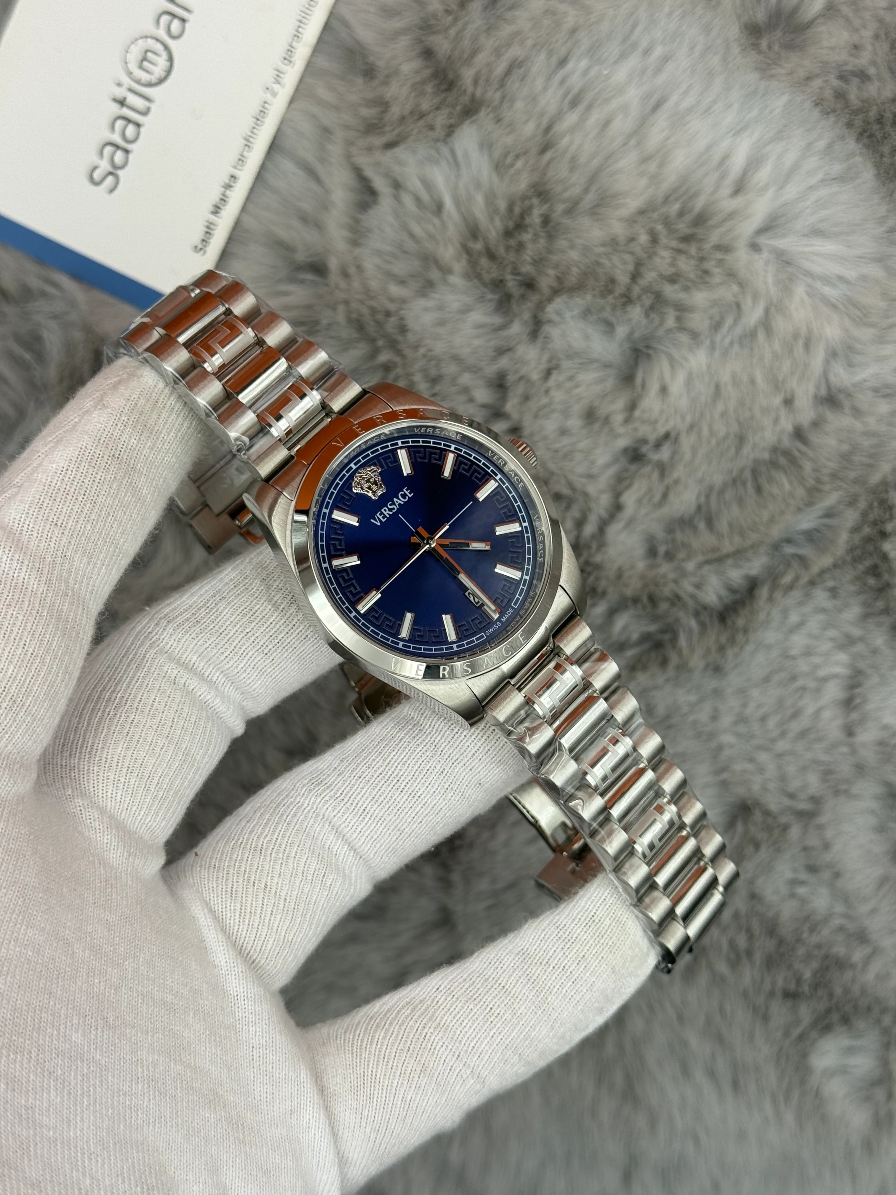 VERSACE 40MM MAVİ KADRAN SİLVER KASA KORDON ERKEK KOL SAATİ