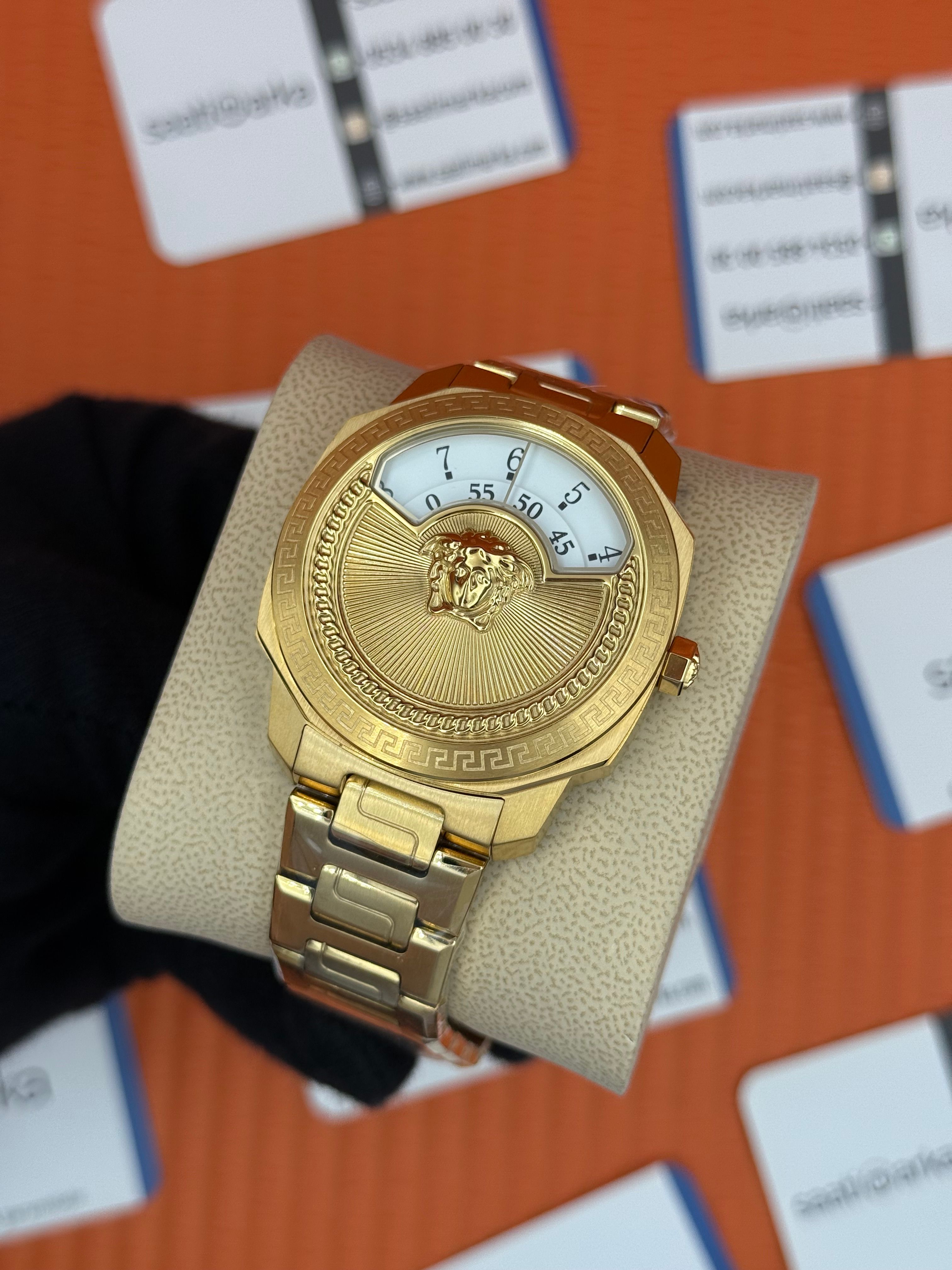 VERSACE ERKEK KOL SAATİ BEYAZ KADRAN 