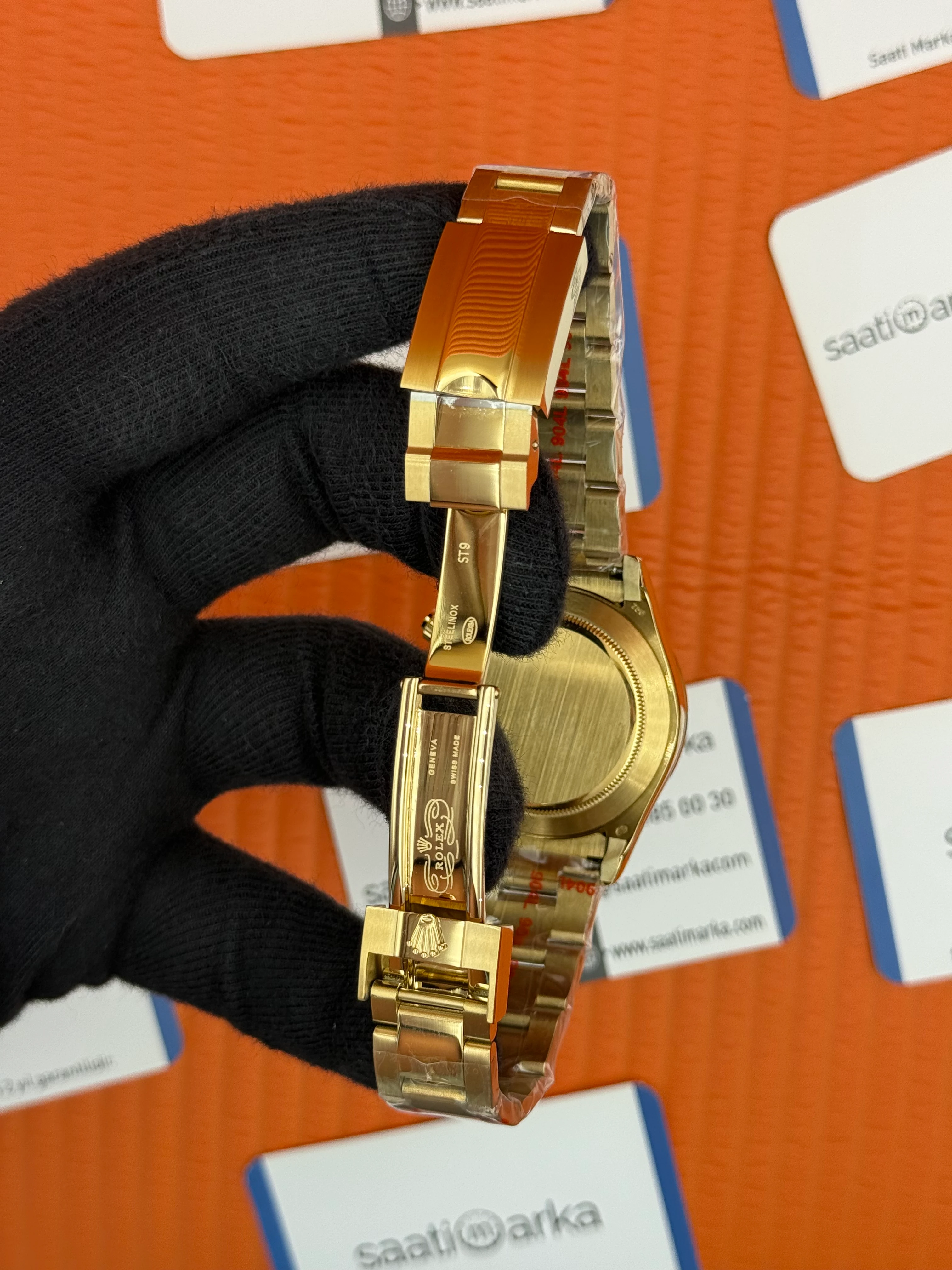 ROLEX Daytona rainbow white dial gold kasa-kordon