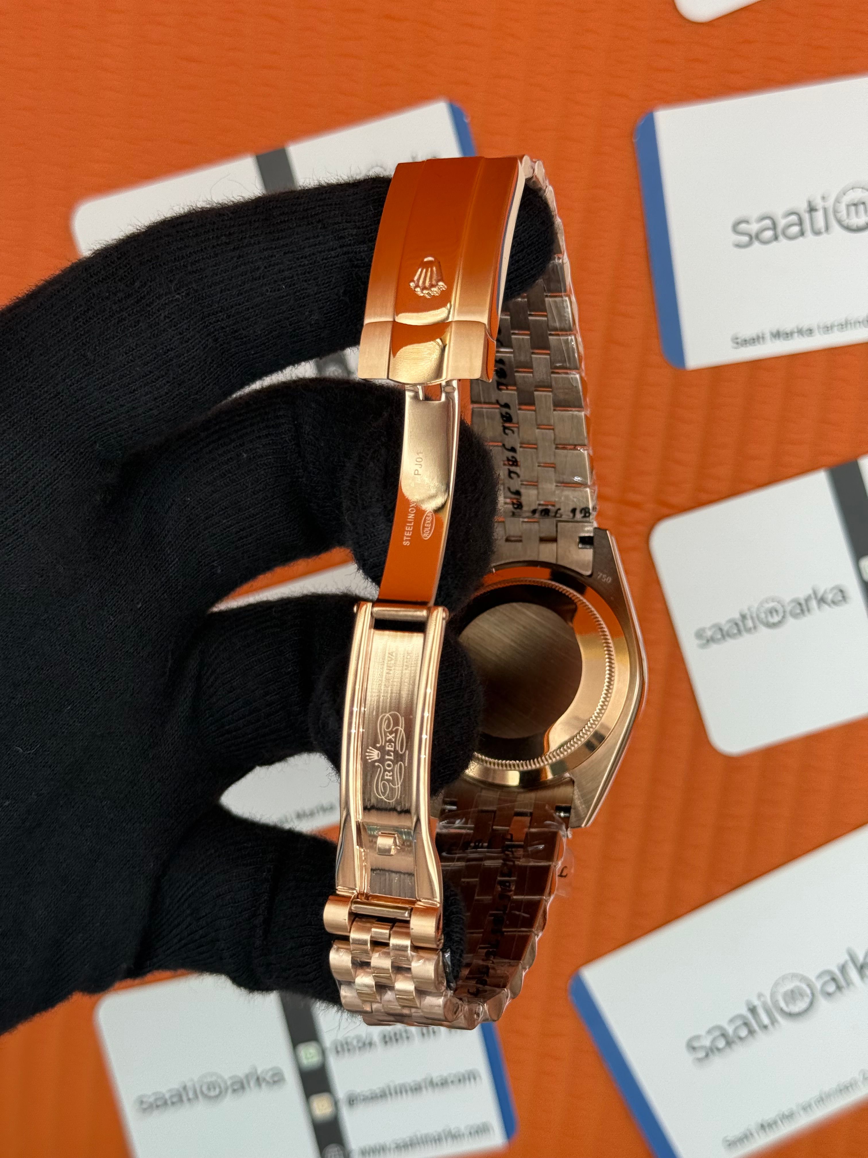 ROLEX Day Date roma rakamlı rose kadran rose kasa-kordon jubilee