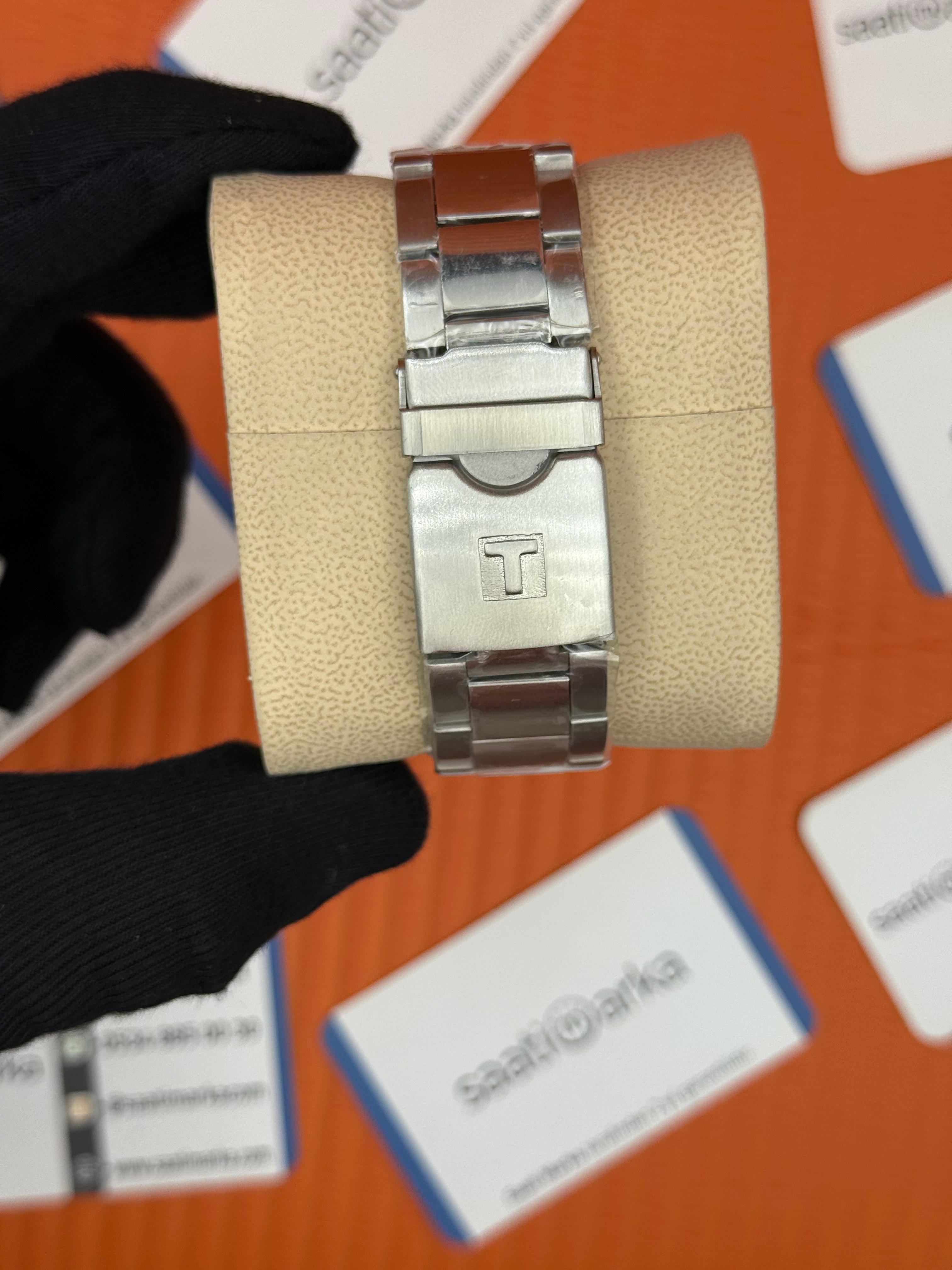TISSOT mavi siyah kadran silver kasa kordon