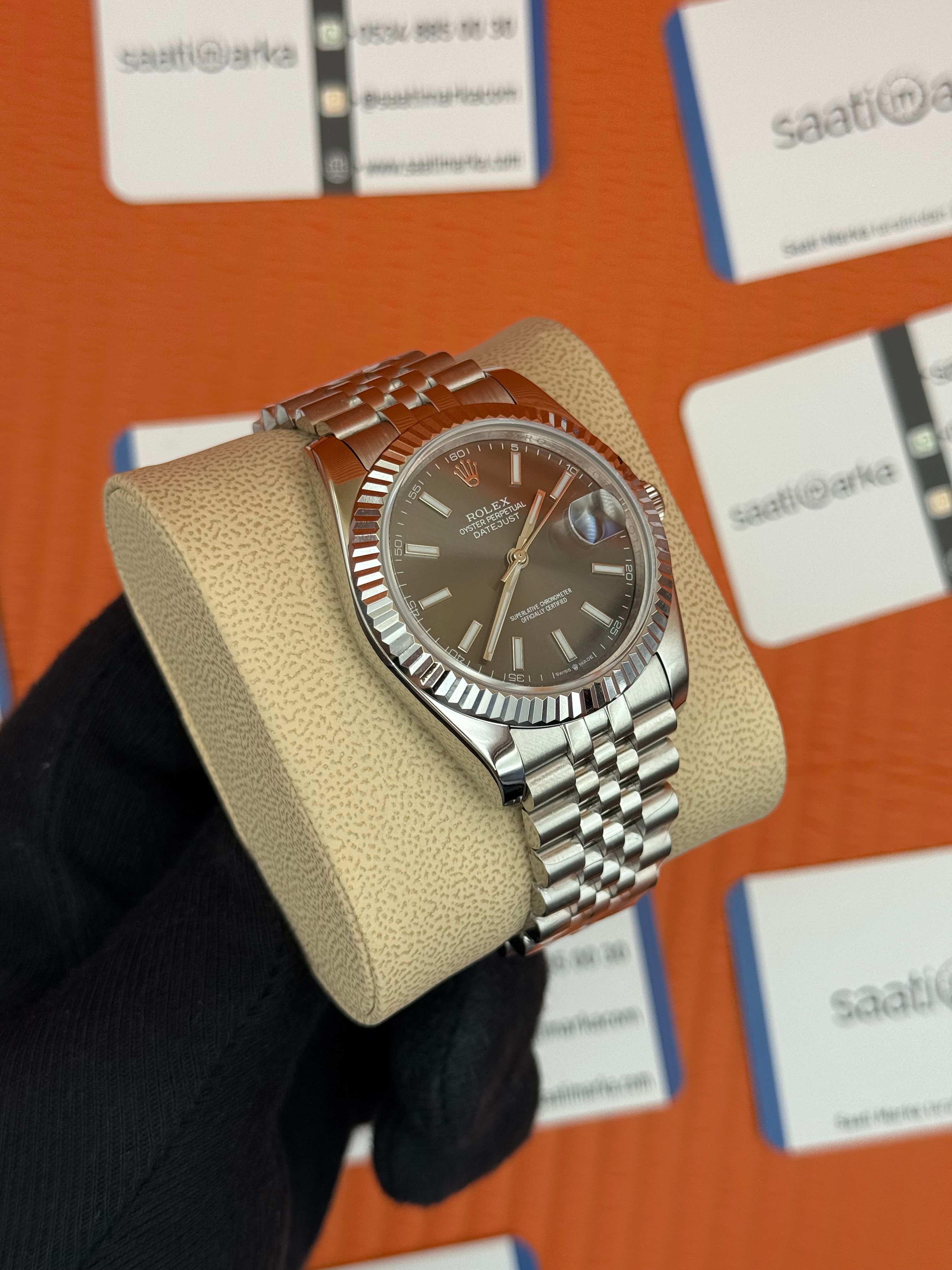 ROLEX Datejust grey dial silver jubilee kordon