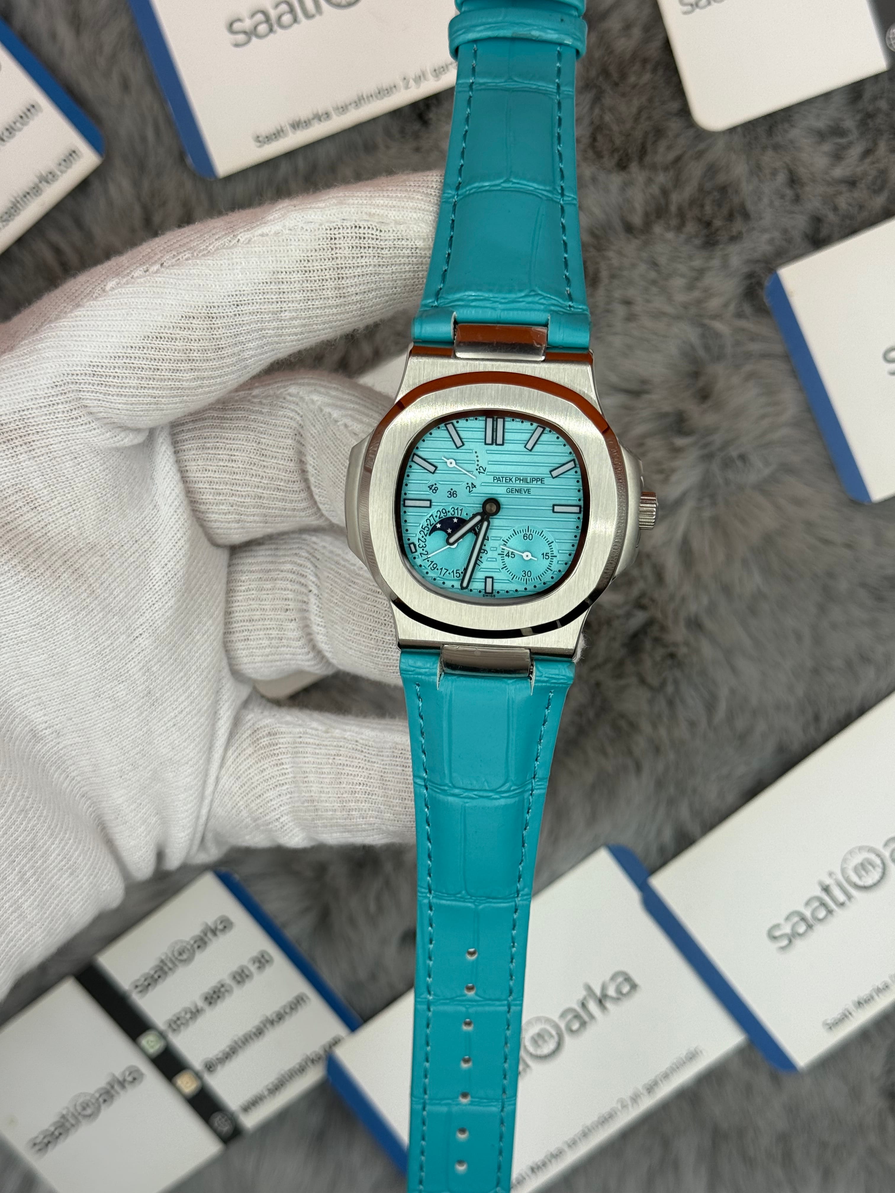 PATEK PHİLİPPE nautilus moontphase 5712 turkuaz kadran turkuaz deri kordon silver kasa 40mm erkek kol saati