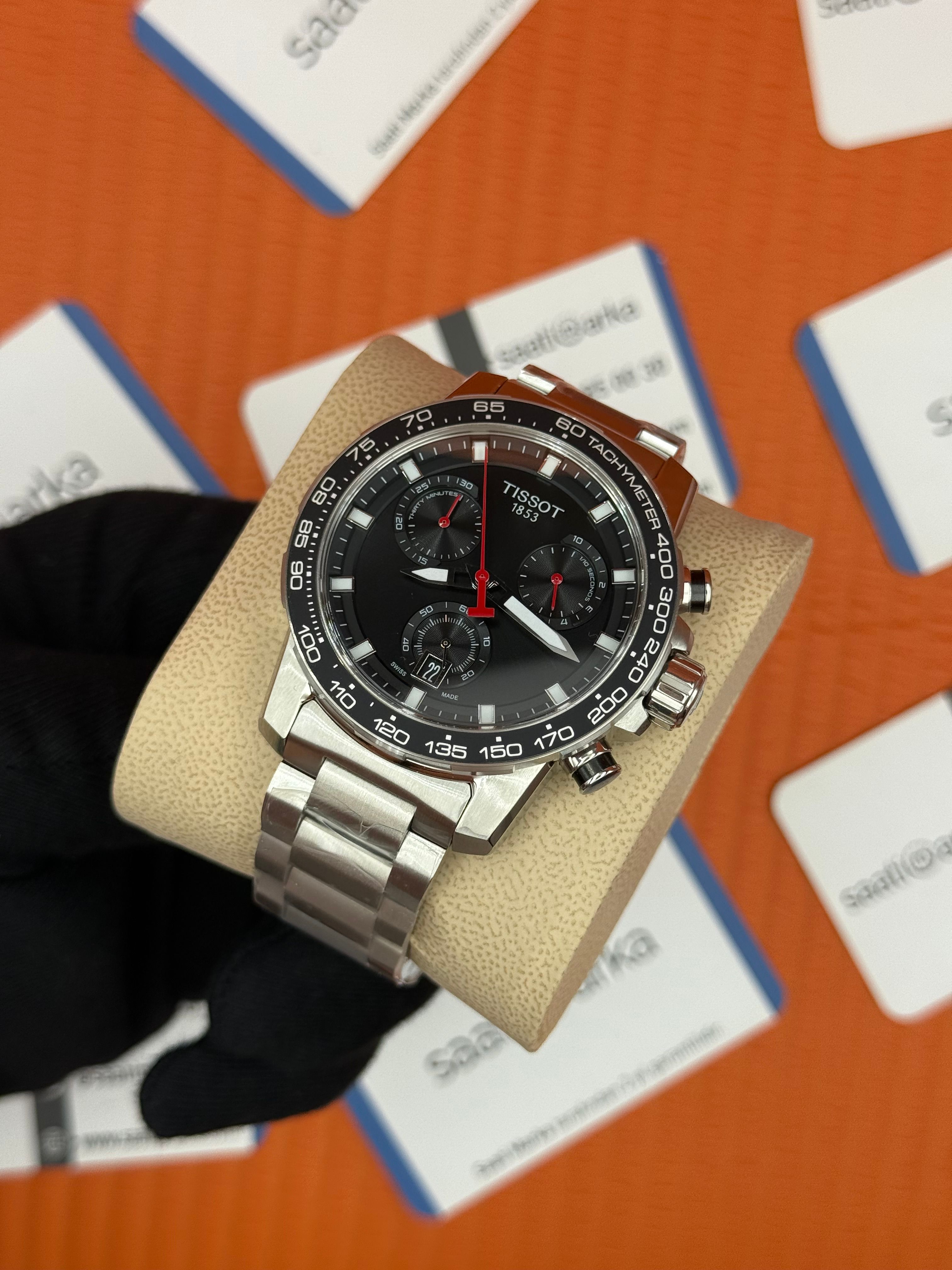 TISSOT siyah kadran silver kasa kordon erkek kol saati