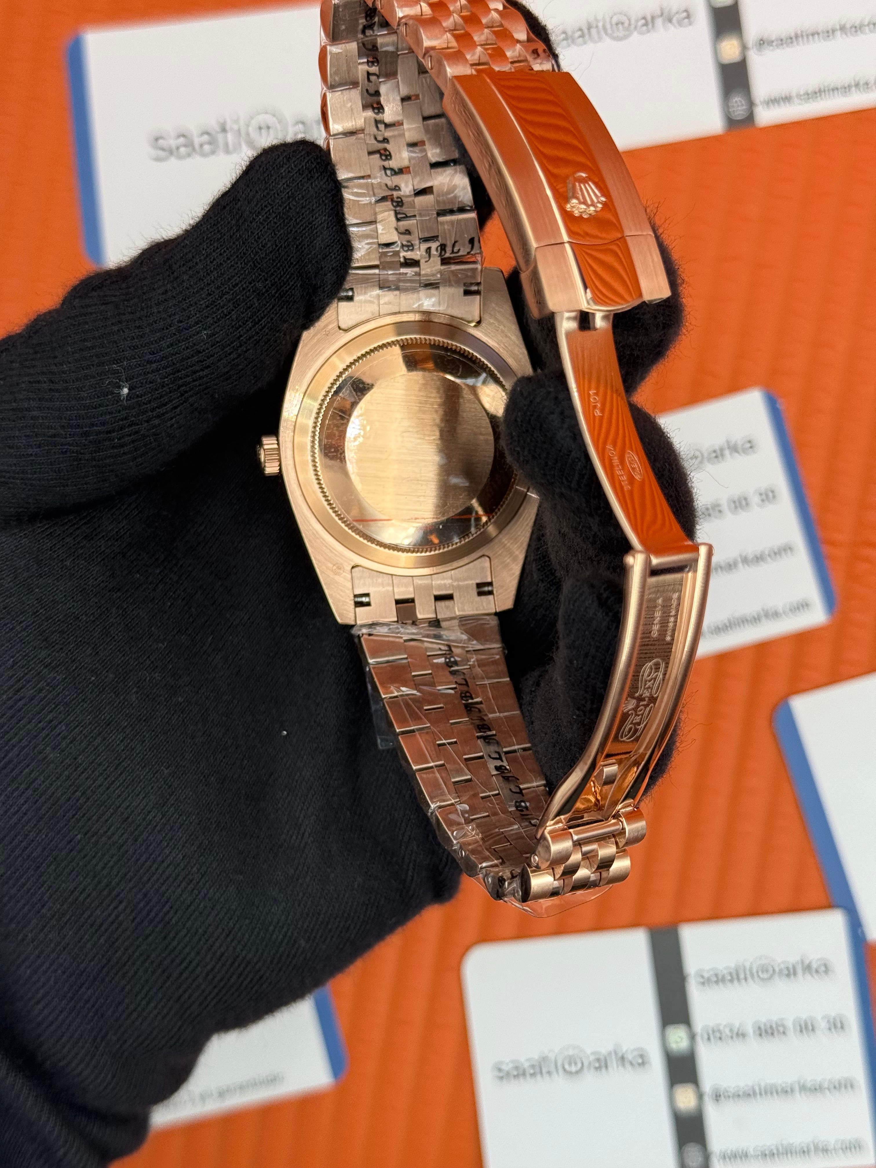 ROLEX Sky Dweller gray dial jubilee kordon rose kasa-kordon