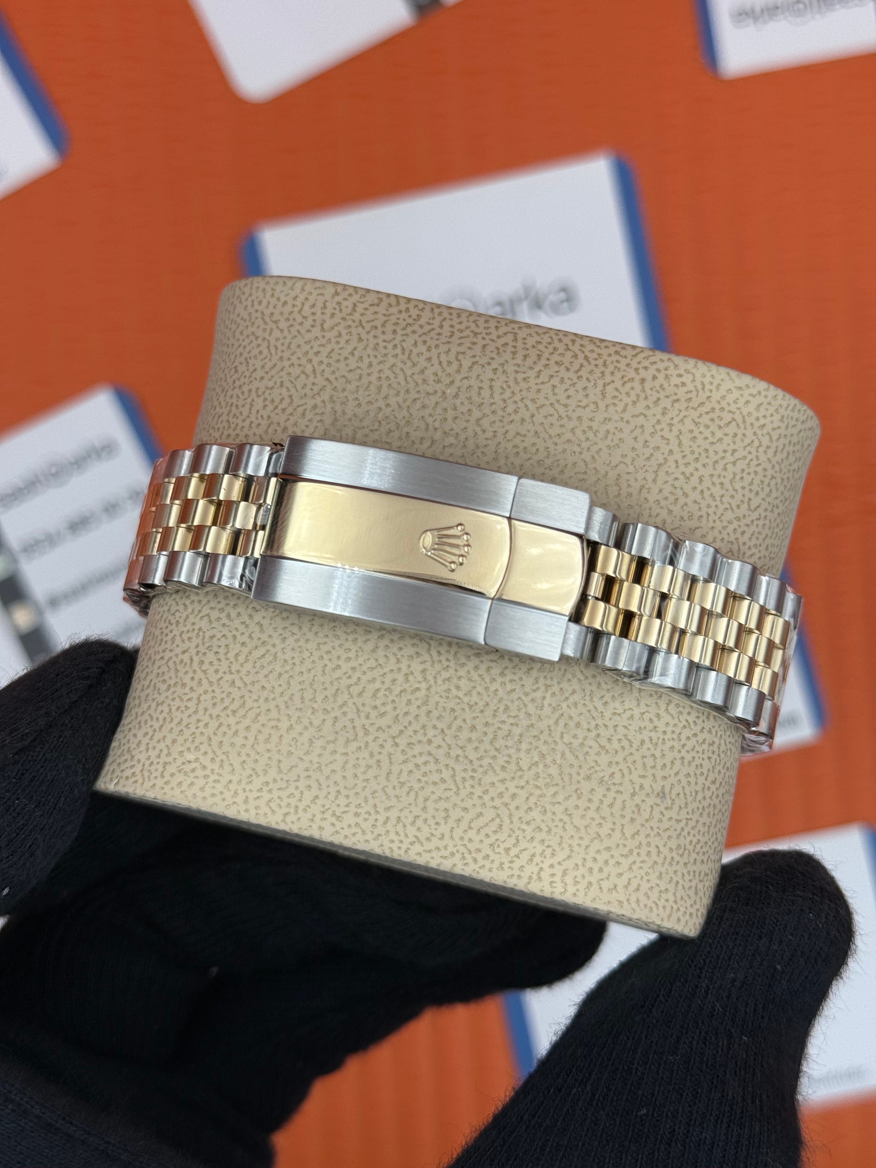 ROLEX datejust 36mm taşlı bezel yeşil kadran jubilee kordon