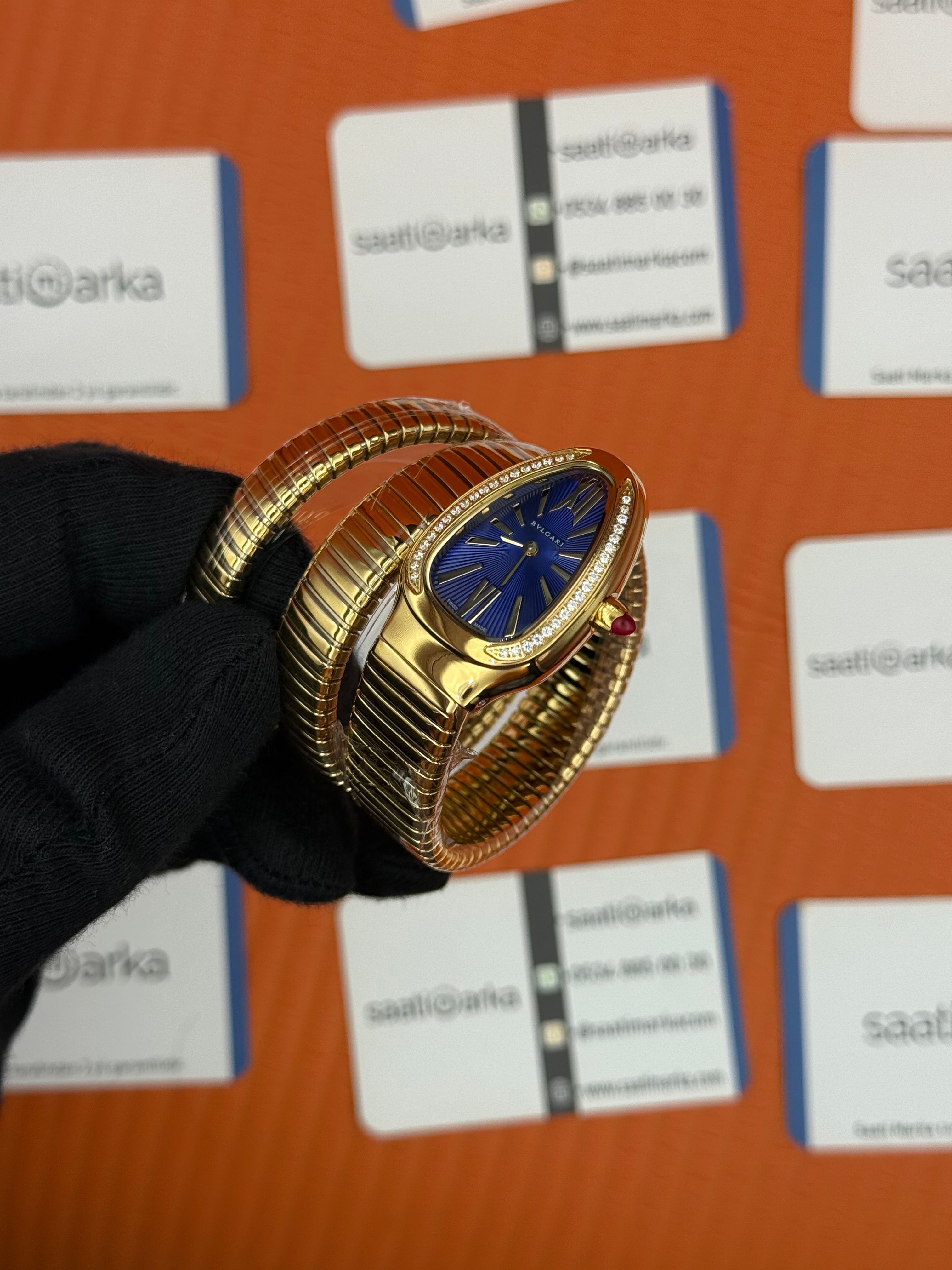 BVLGARİ serpenti çift sarma gold kordon taşlı bezel mavi kadran kadın kol saati