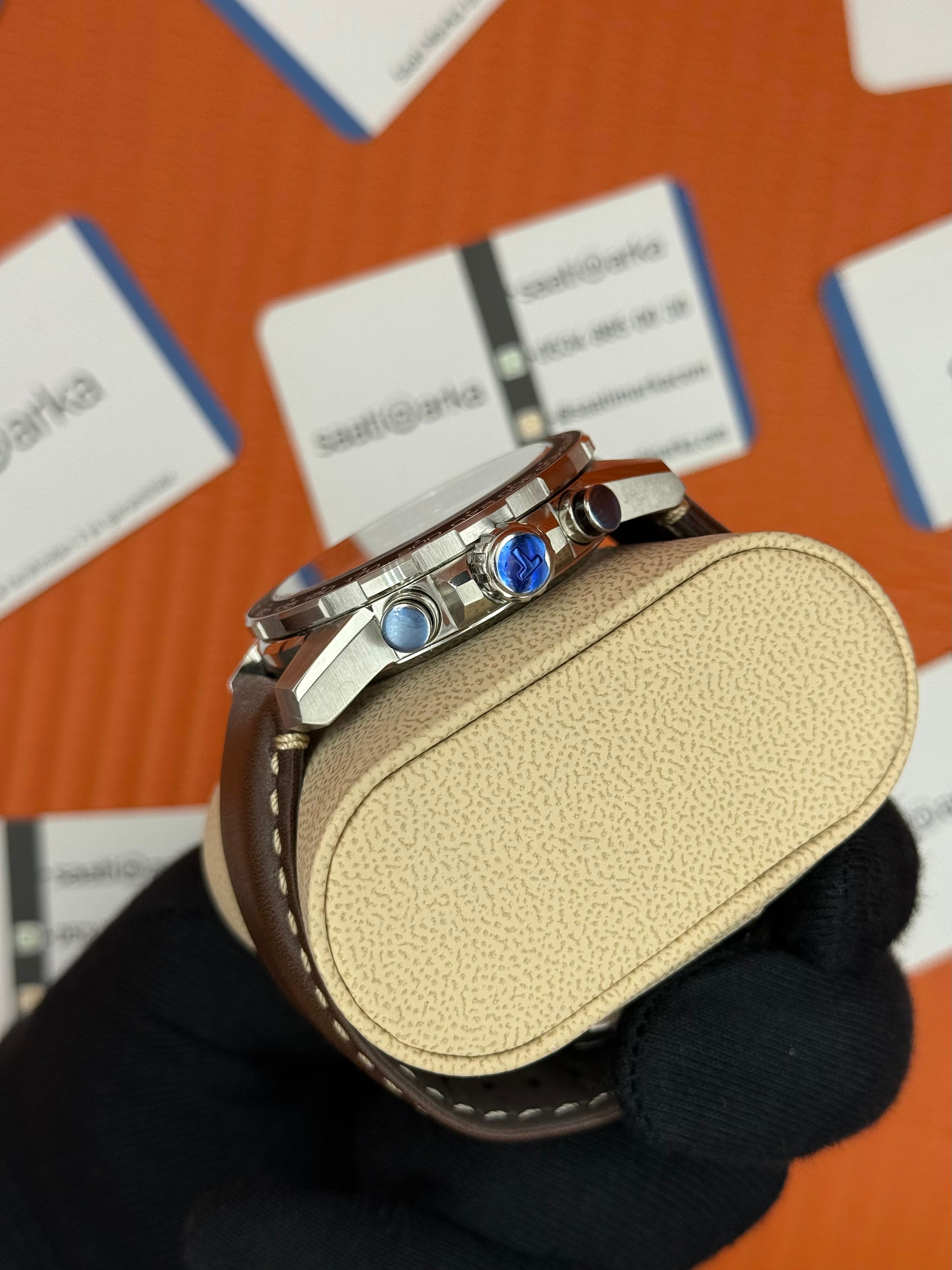 TISSOT kahverengi deri kordon silver kasa siyah kadran erkek kol saati