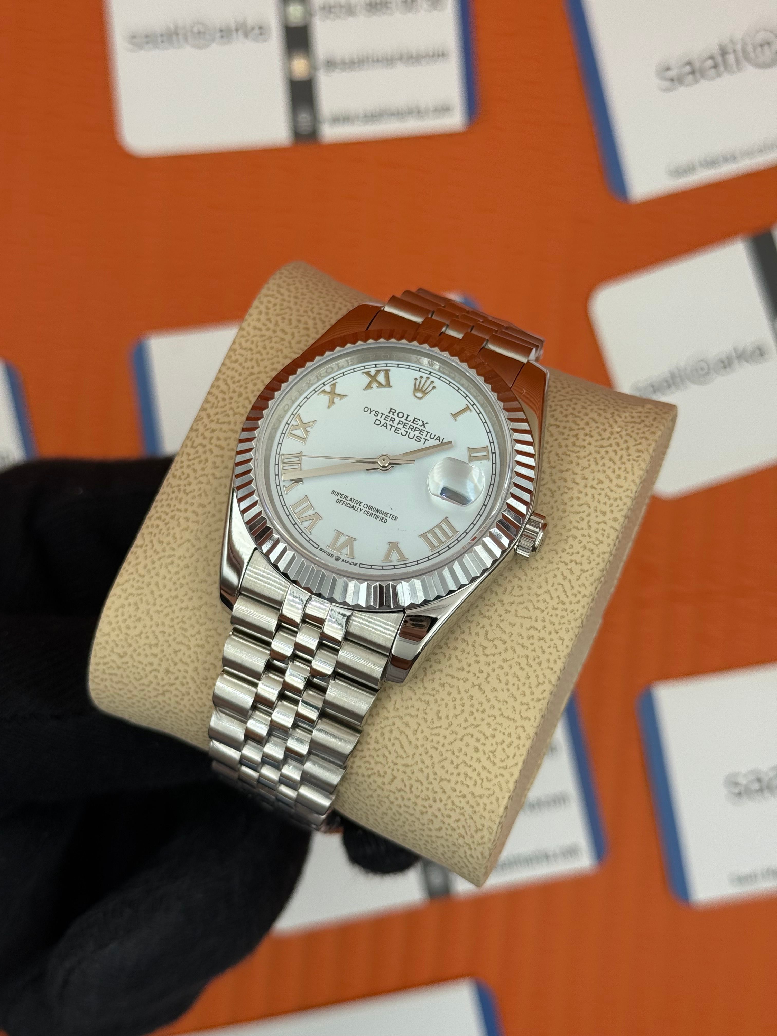 ROLEX Datejust roma rakamlı white dial silver jubilee kordon