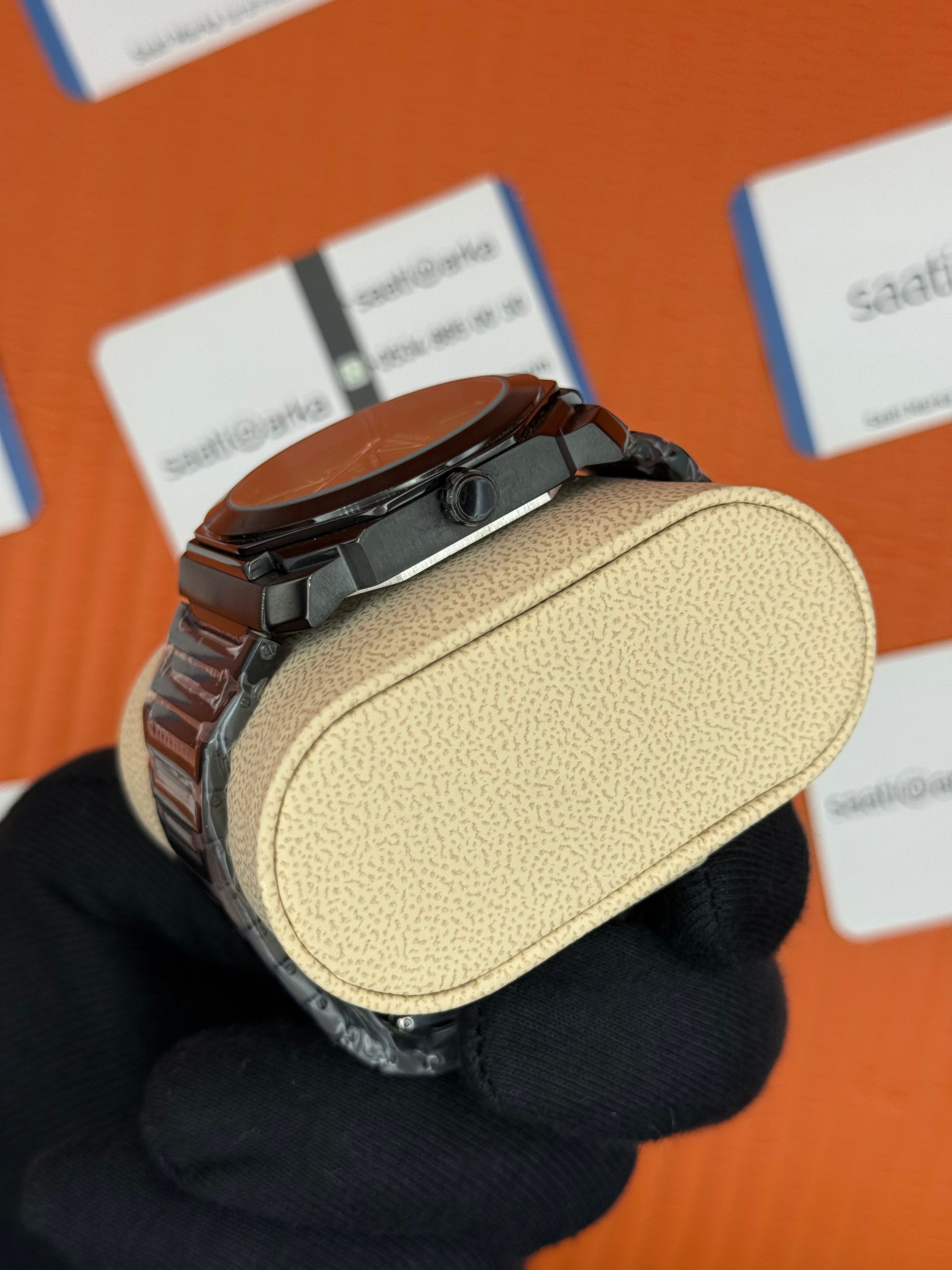 BVLGARI OCTO finisimo yeşil dial siyah kasa kordon