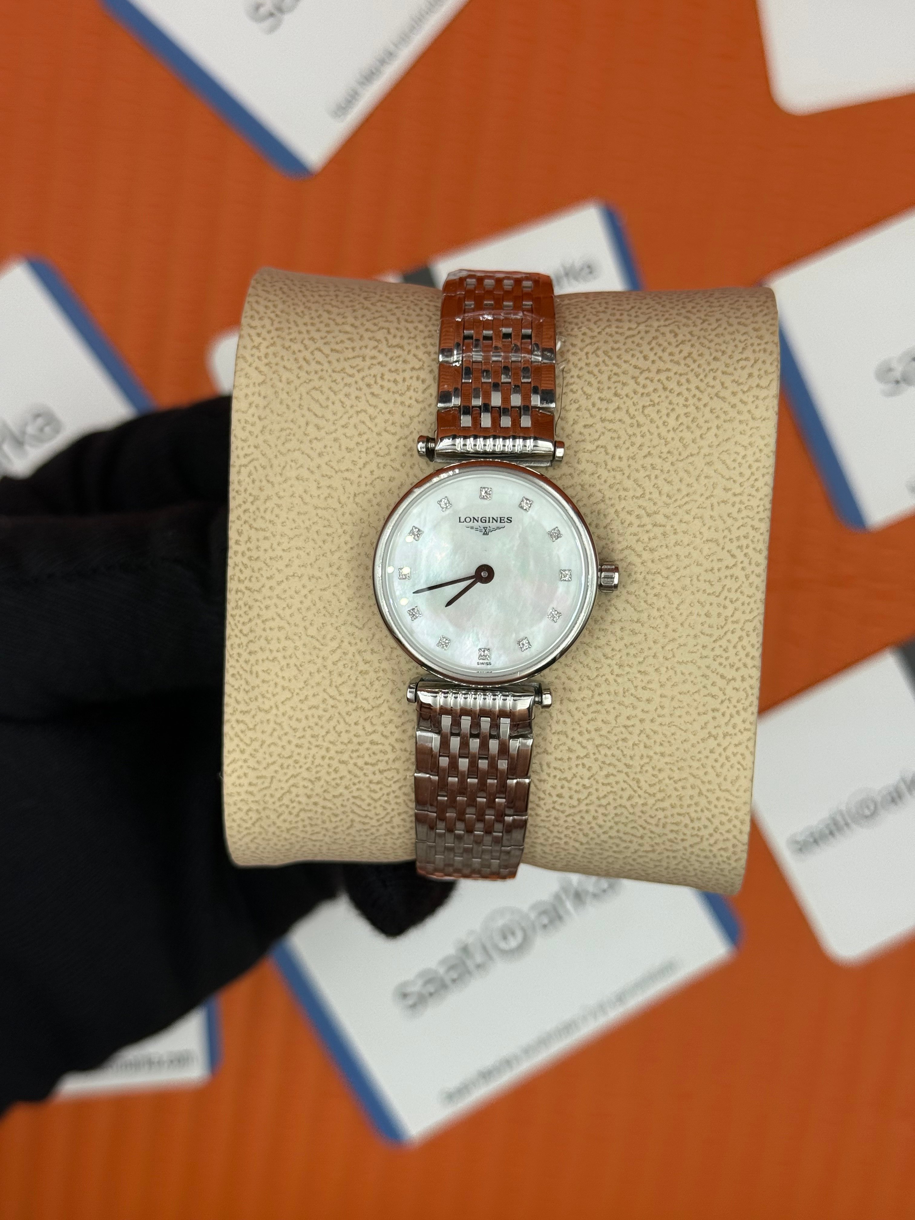 LONGINES L42094116 beyaz baget taşlı kadran silver kasa kordon