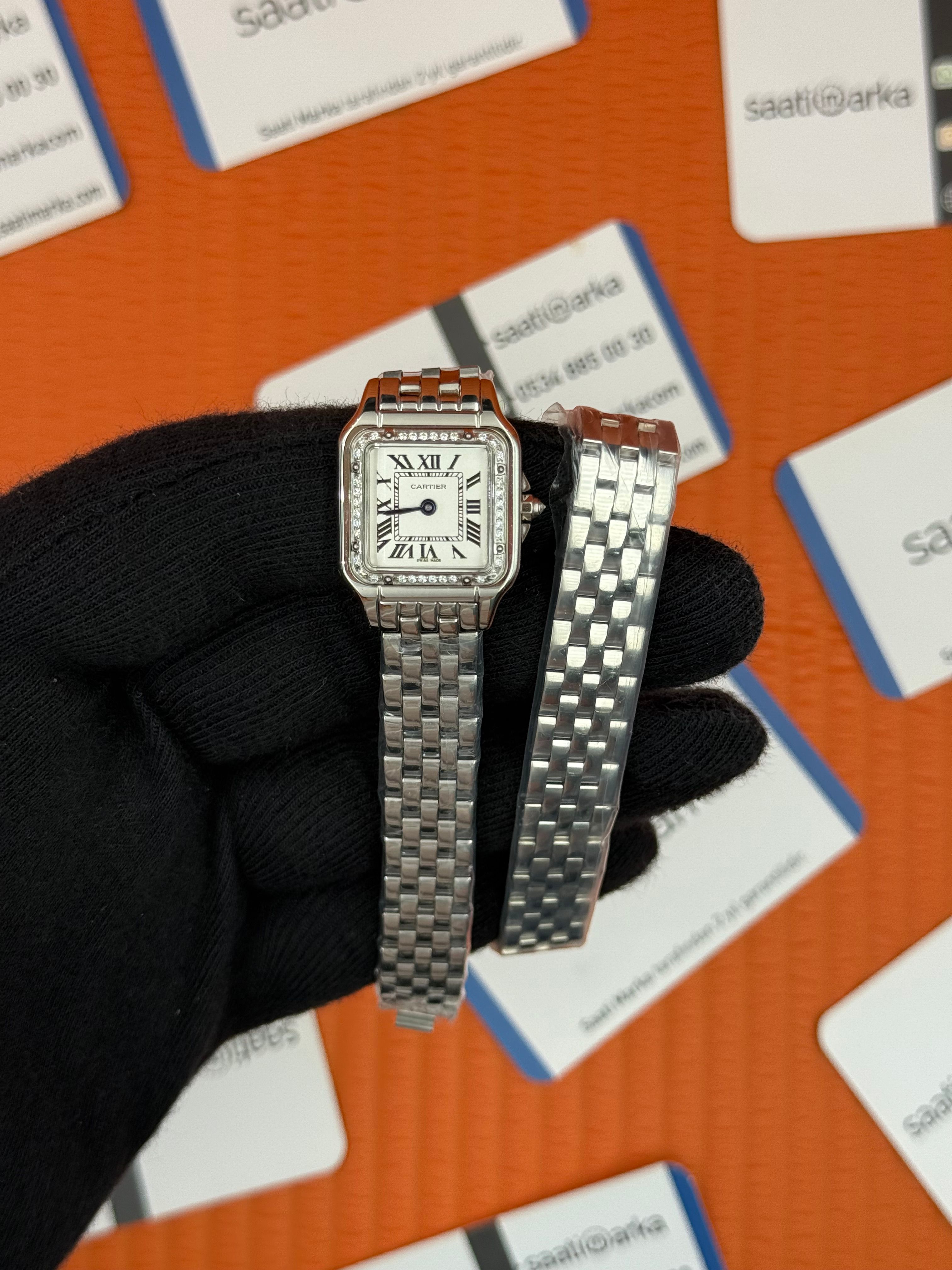 CARTIER Panthere 22mm çift sarma silver kordon taşlı bezel silver kasa 
