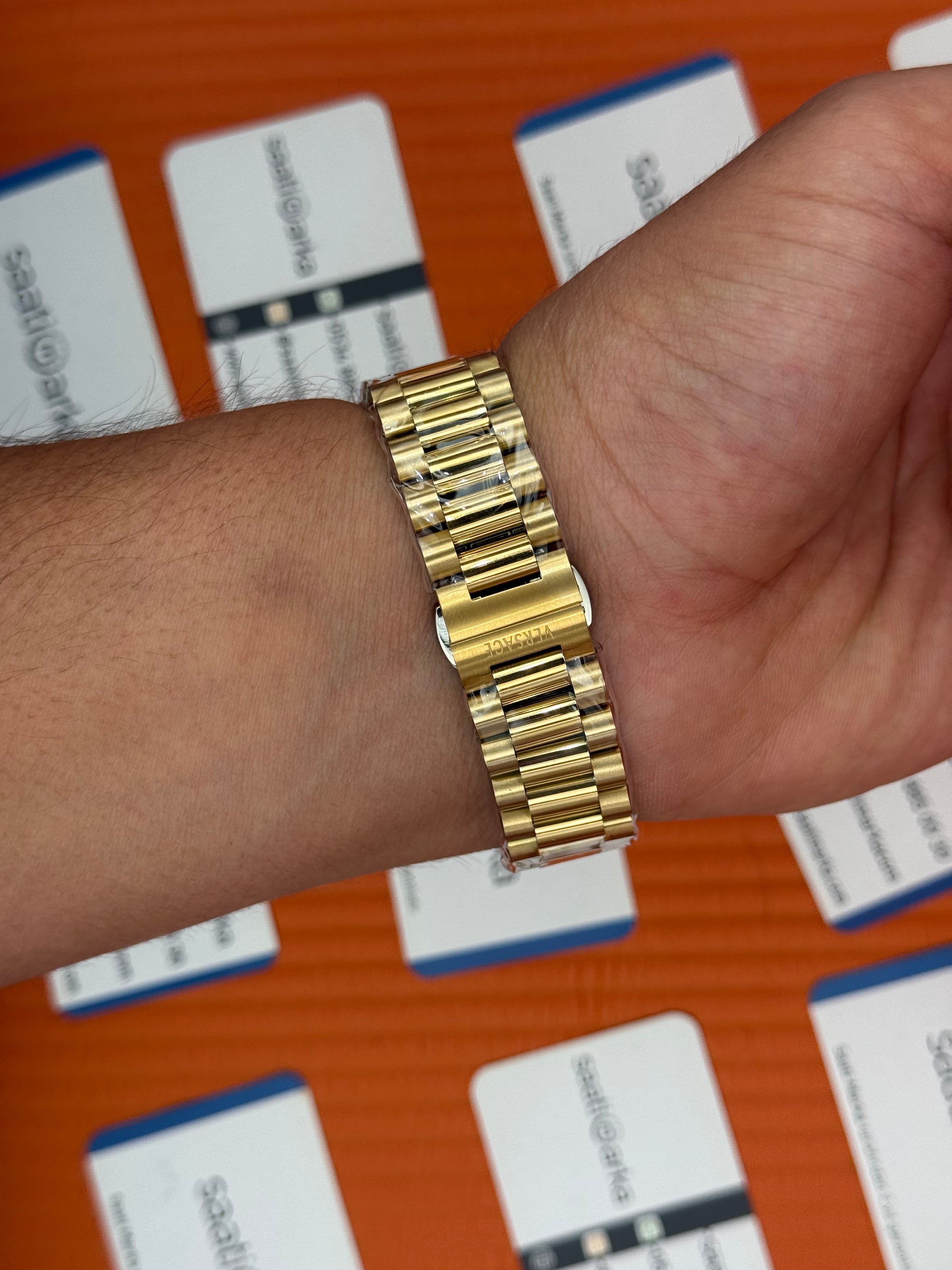 VERSACE 40mm gold kadran gold kasa kordon erkek kol saati