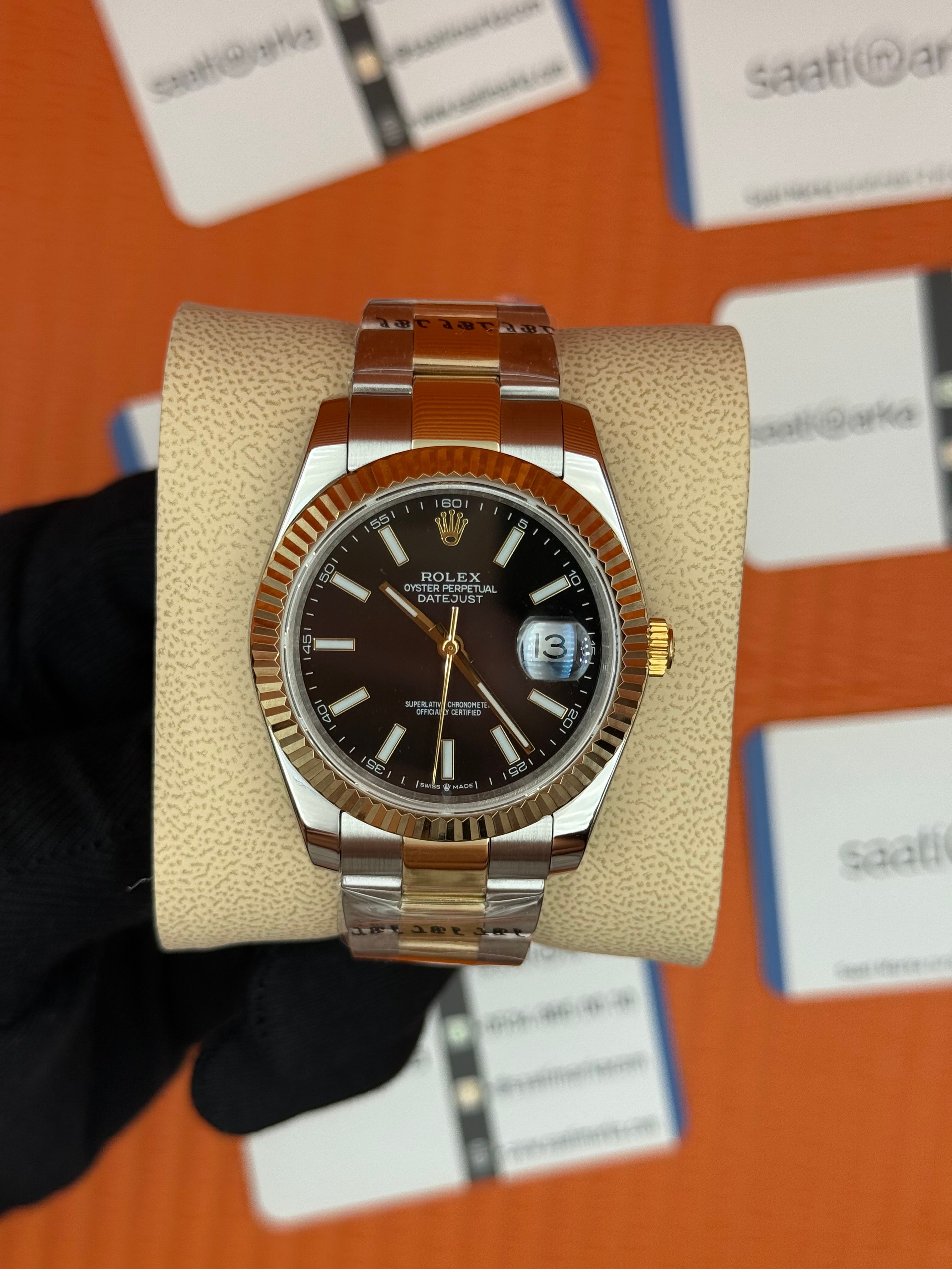 ROLEX Datejust black dial gold silver kasa-kordon oyster 