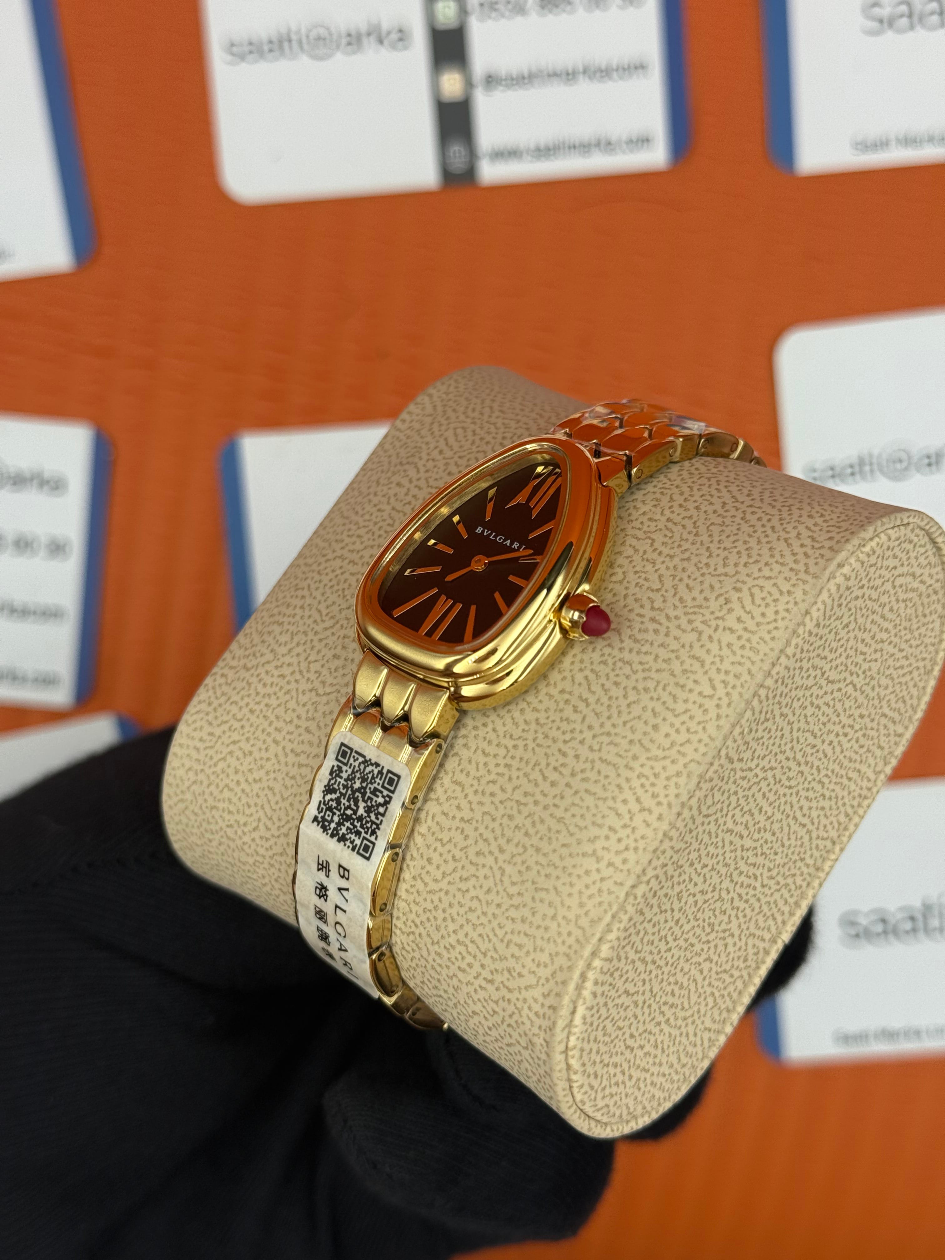 BVLGARİ serpenti seduttori siyah kadran gold kasa kordon kadın kol saati