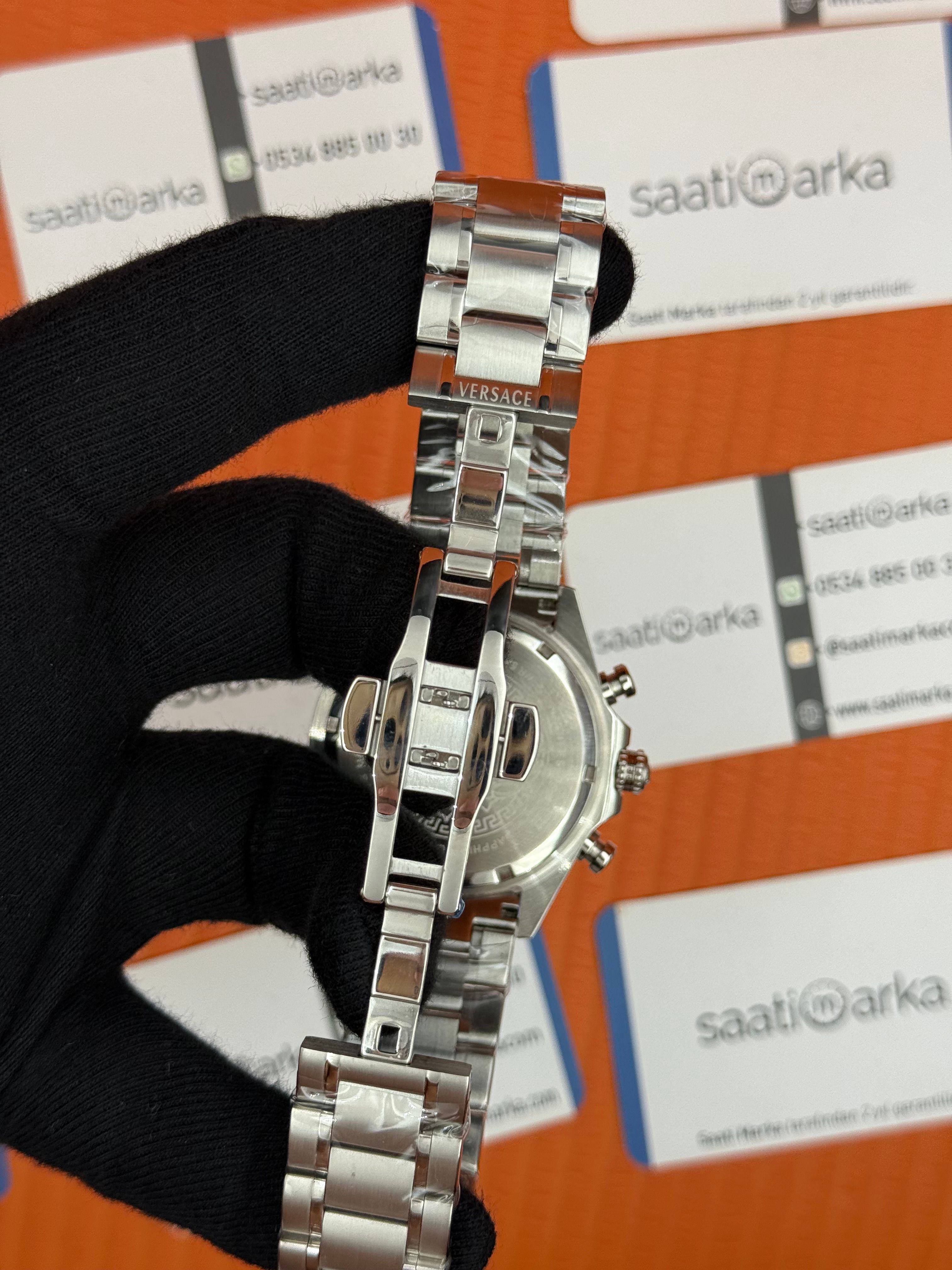 VERSACE siyah kadran silver kasa kordon erkek kol saati
