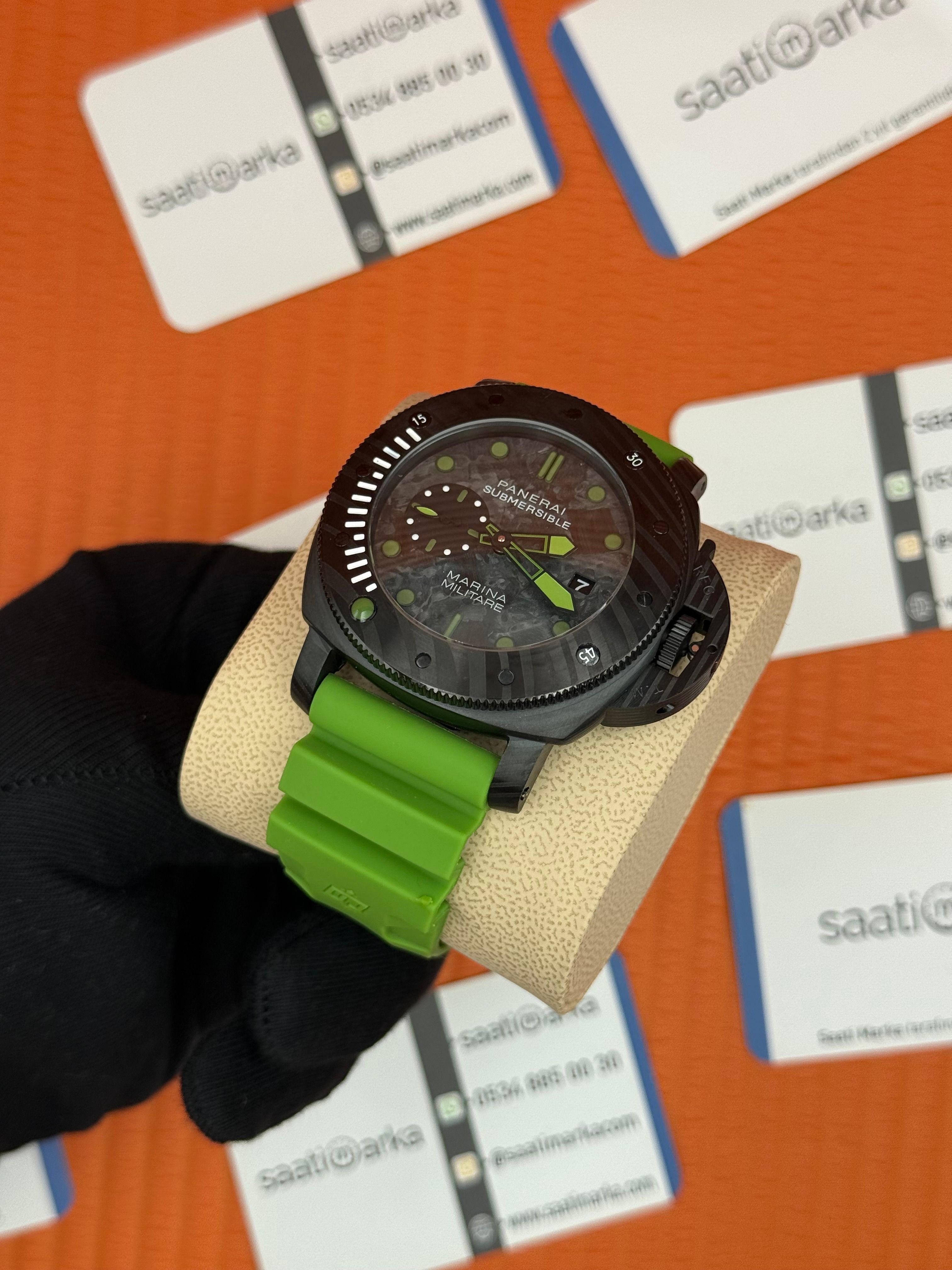 PANERAI submersible marina yeşil kordon siyah carbon kasa automatic makina