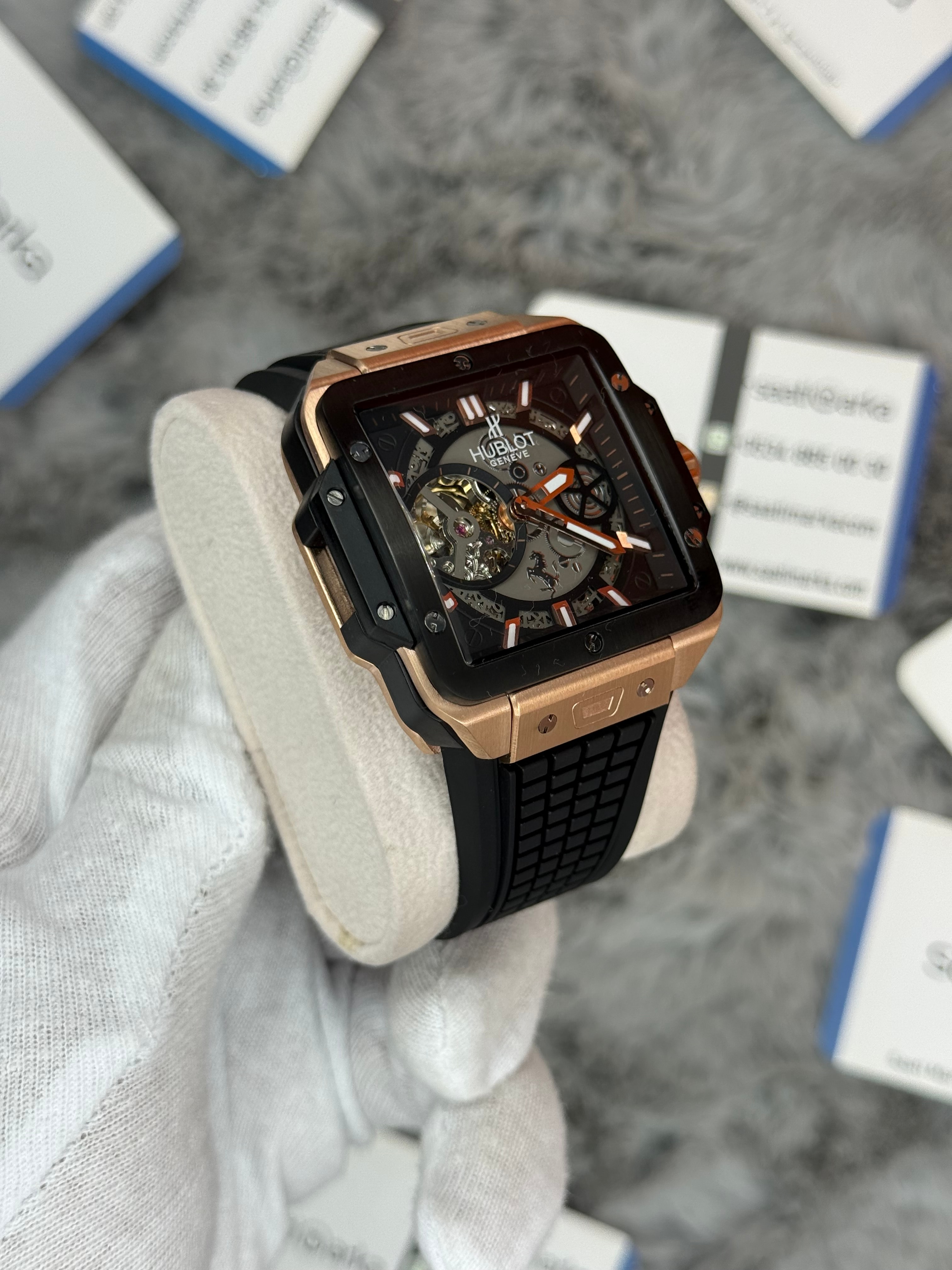 HUBLOT square bang tourbillon 42mm rose kasa siyah bezel siyah kauçuk kordon erkek kol saati
