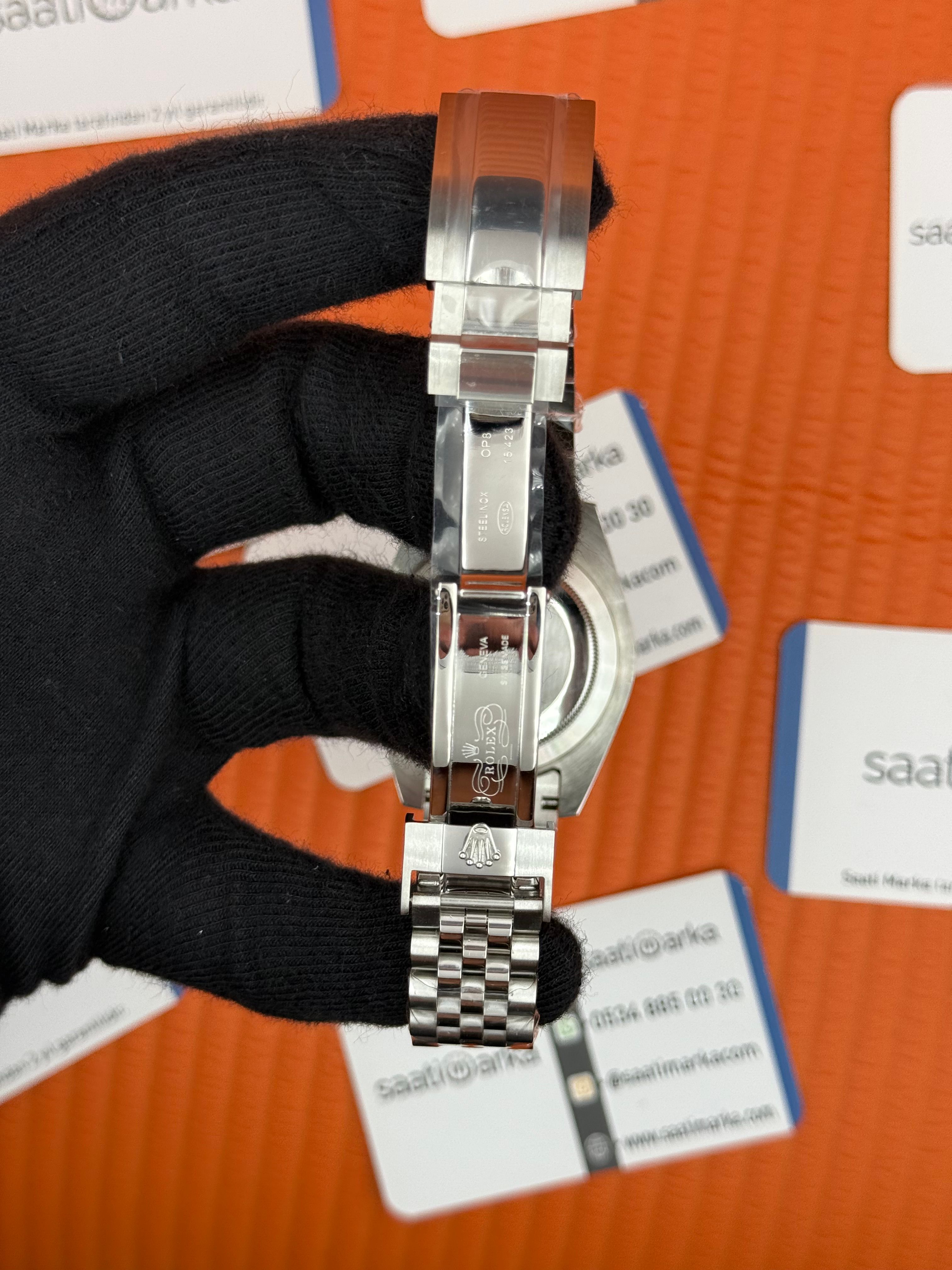 ROLEX Gmt Master Sprite black dial black blue bezel jubilee 40mm