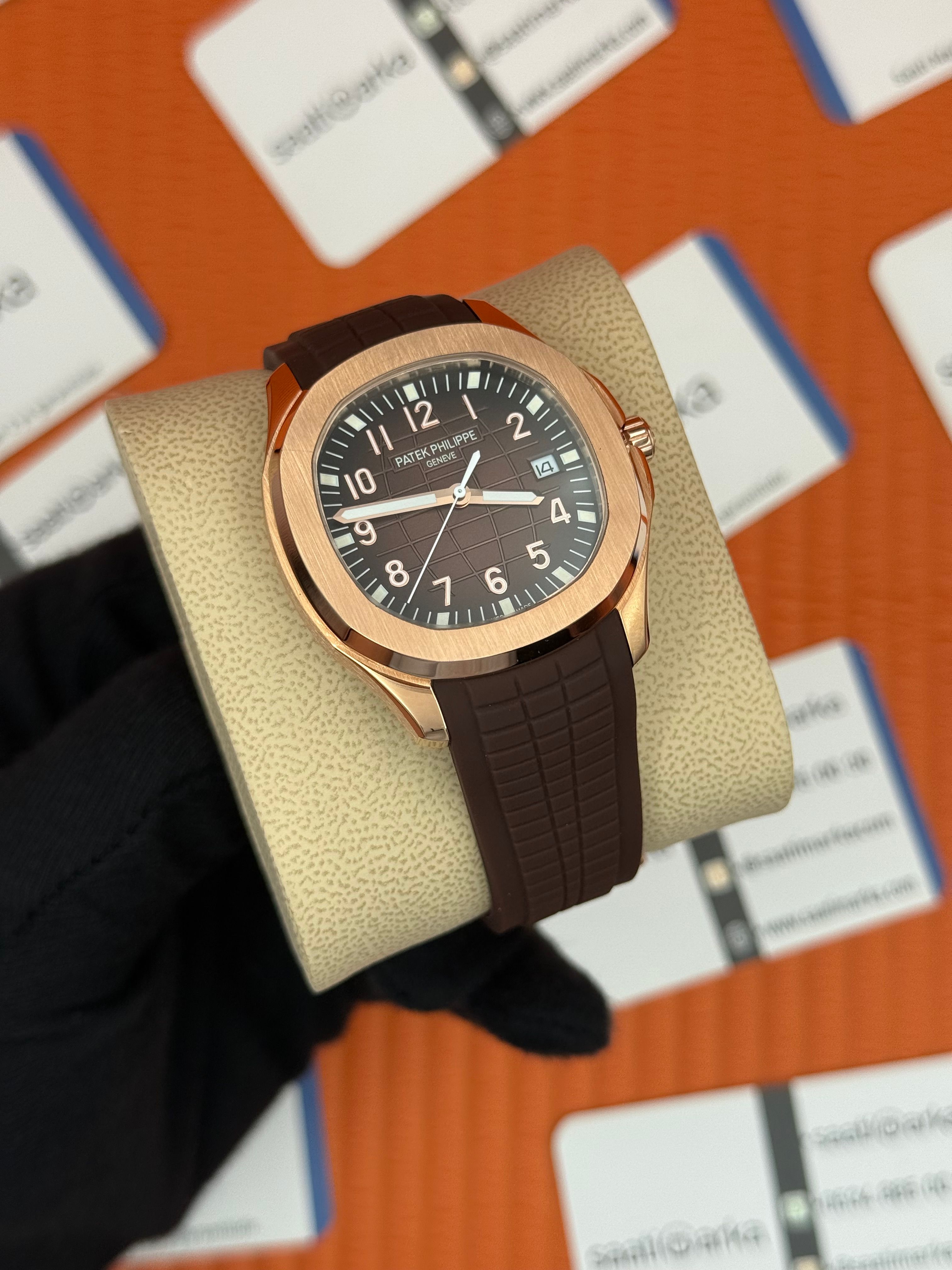 PATEK PHILIPPE AQUANAUT KAHVERENGİ KAUÇUK KORDON KAHVERENGİ KADRAN ROSE KASA