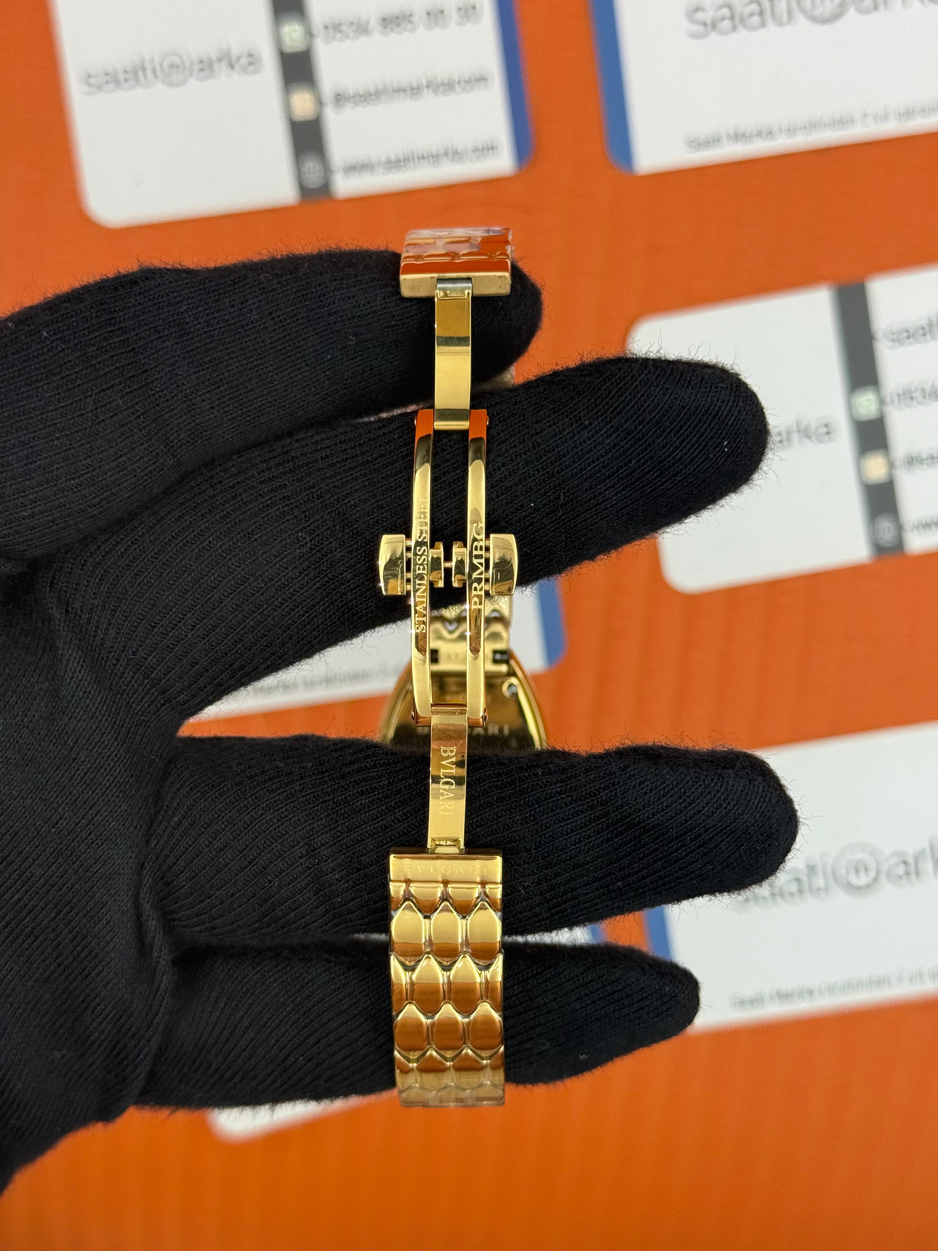 BVLGARİ serpenti seduttori beyaz kadran gold kasa kordon kadın kol saati