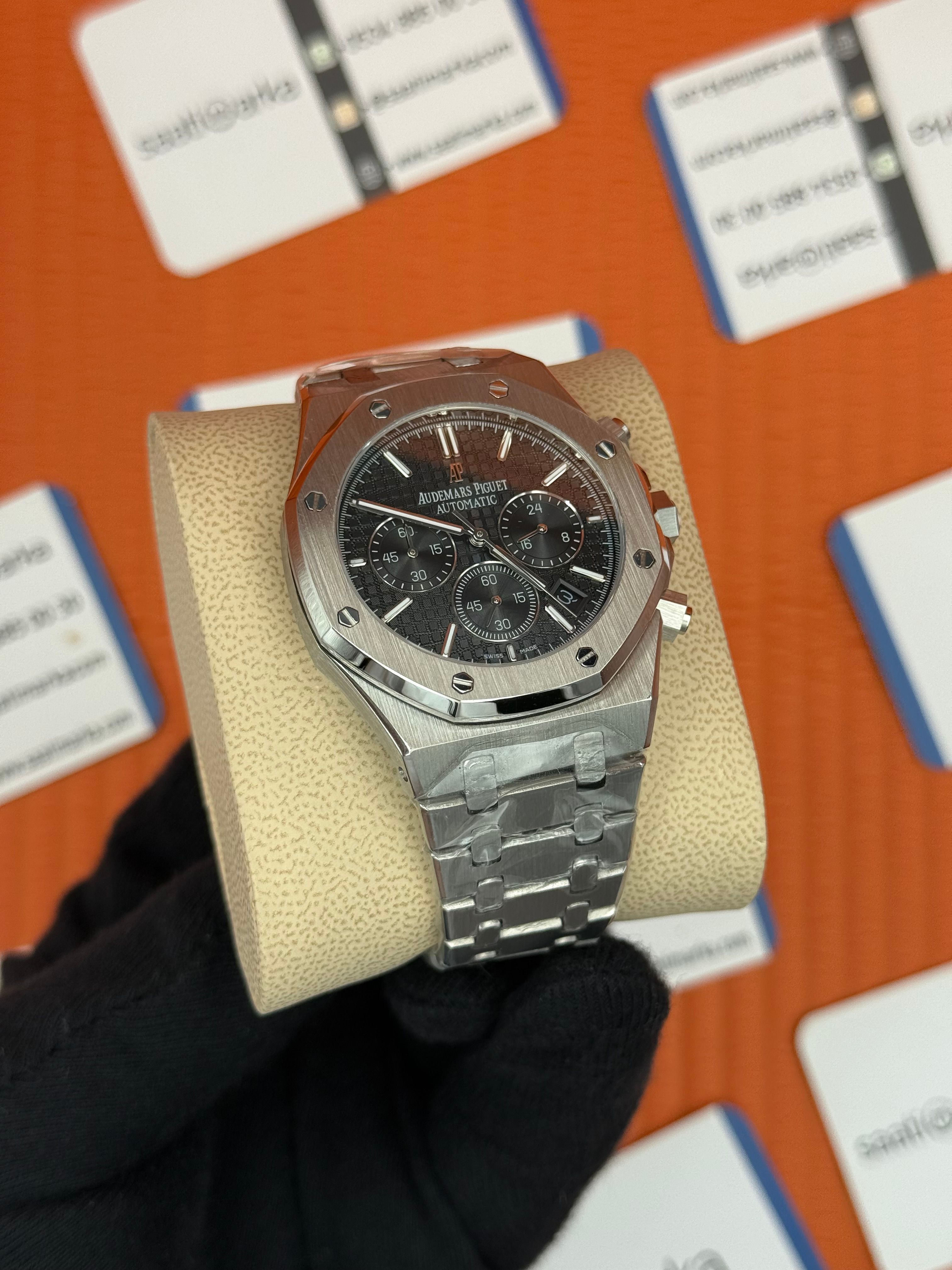 AUDEMARS PİGUET ROYAL OAK CHRONOGRAPH SİYAH KADRAN SİLVER KASA-KORDON