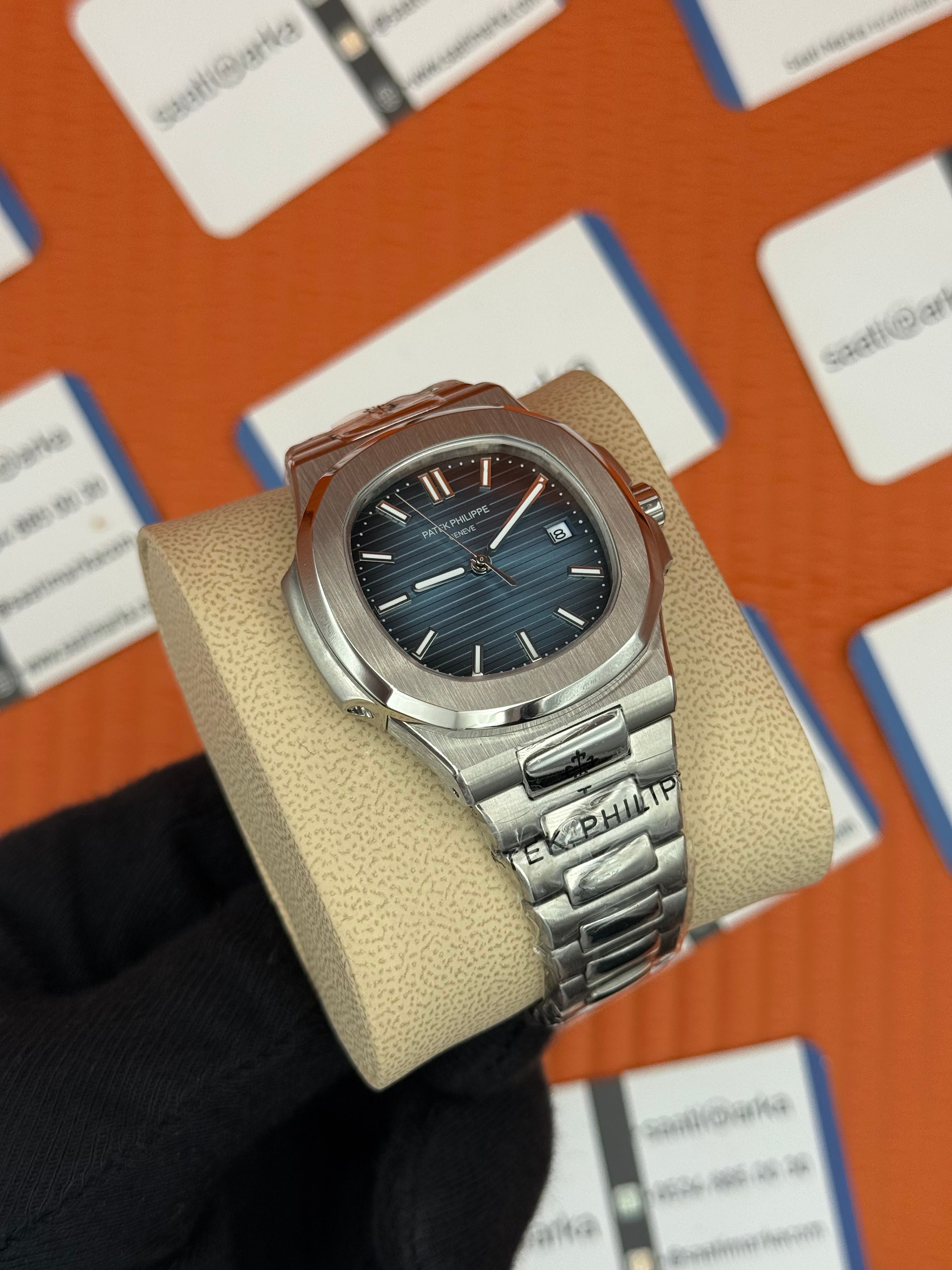 PATEK PHILIPPE NAUTİLUS MAVİ KADRAN SİLVER KASA-KORDON