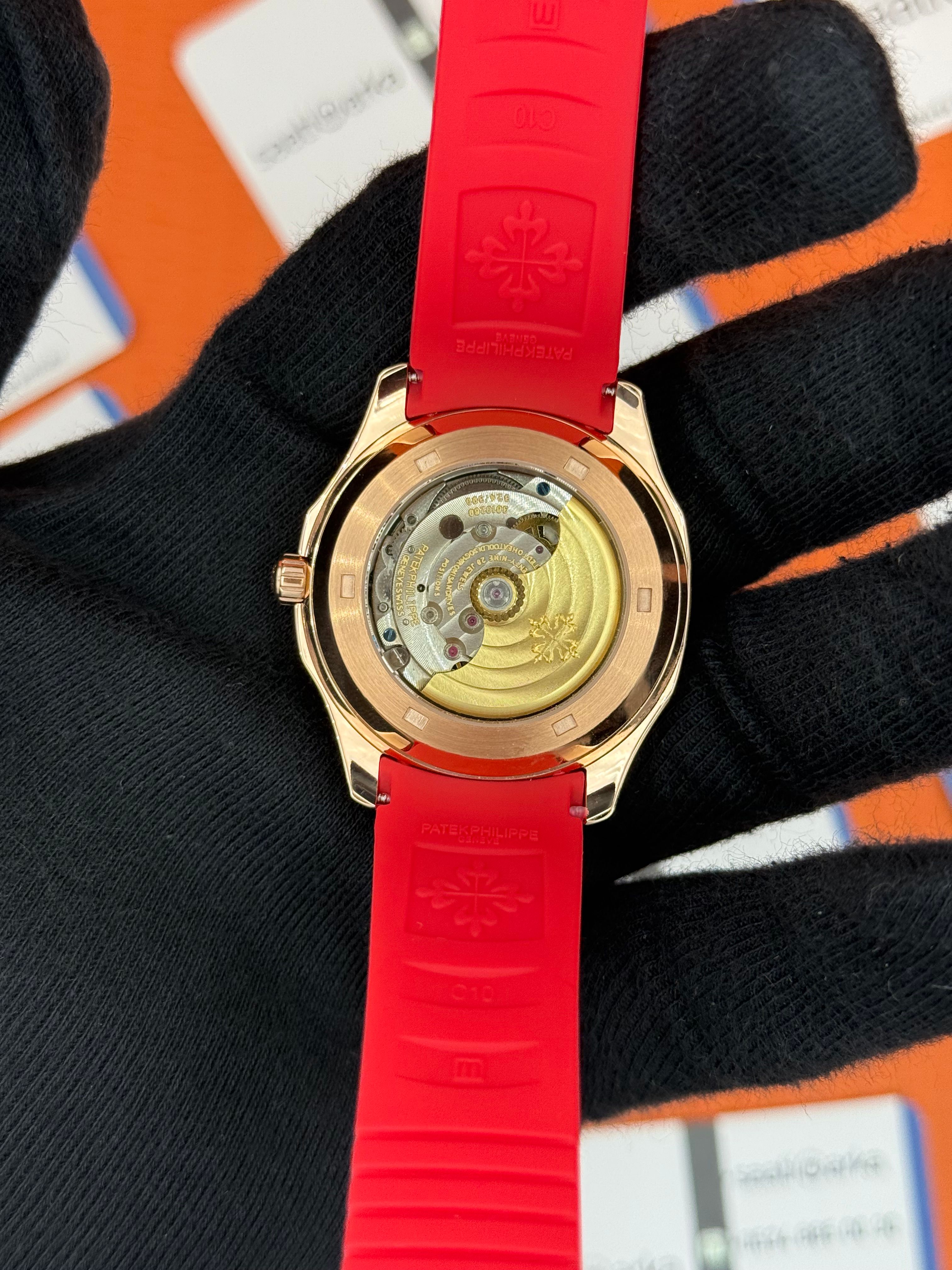 PATEK PHILIPPE AQUANAUT SİYAH KADRAN KIRMIZI KAUÇUK KORDON SİLVER KASA 