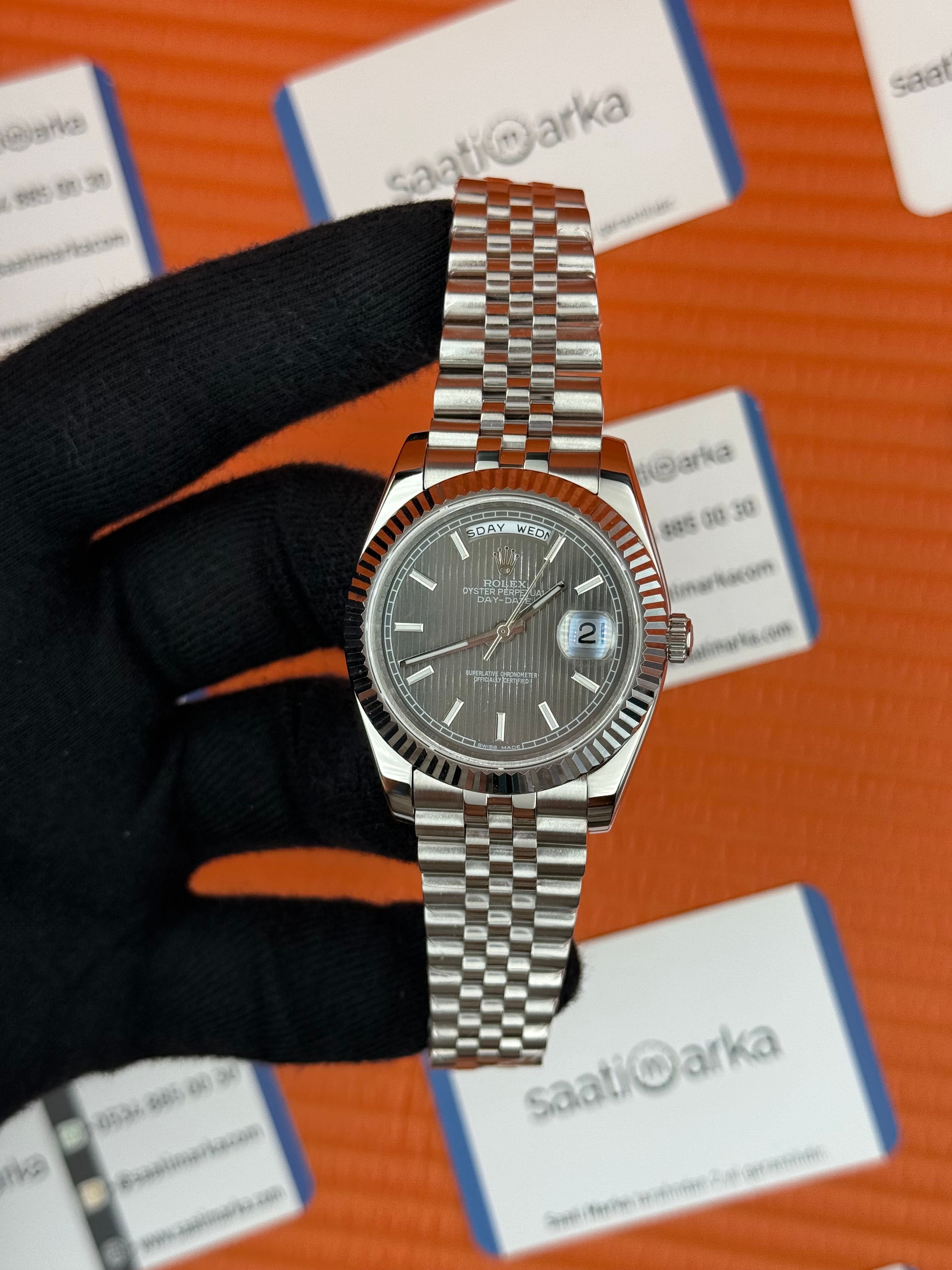 ROLEX Day Date sedefli gri kadran silver jubilee kordon