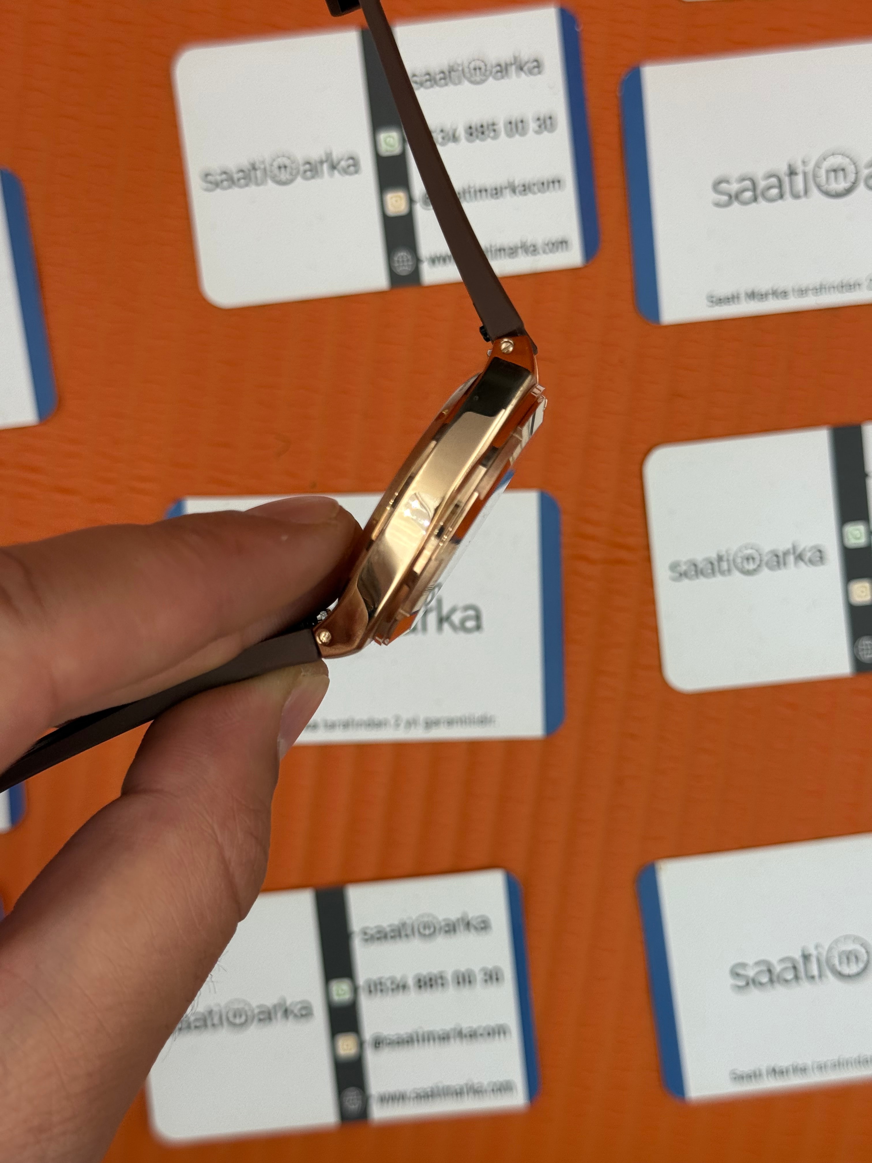 VACHERON CONSTANTIN overseas beyaz kadran rose kasa kahverengi kordon erkek kol saati