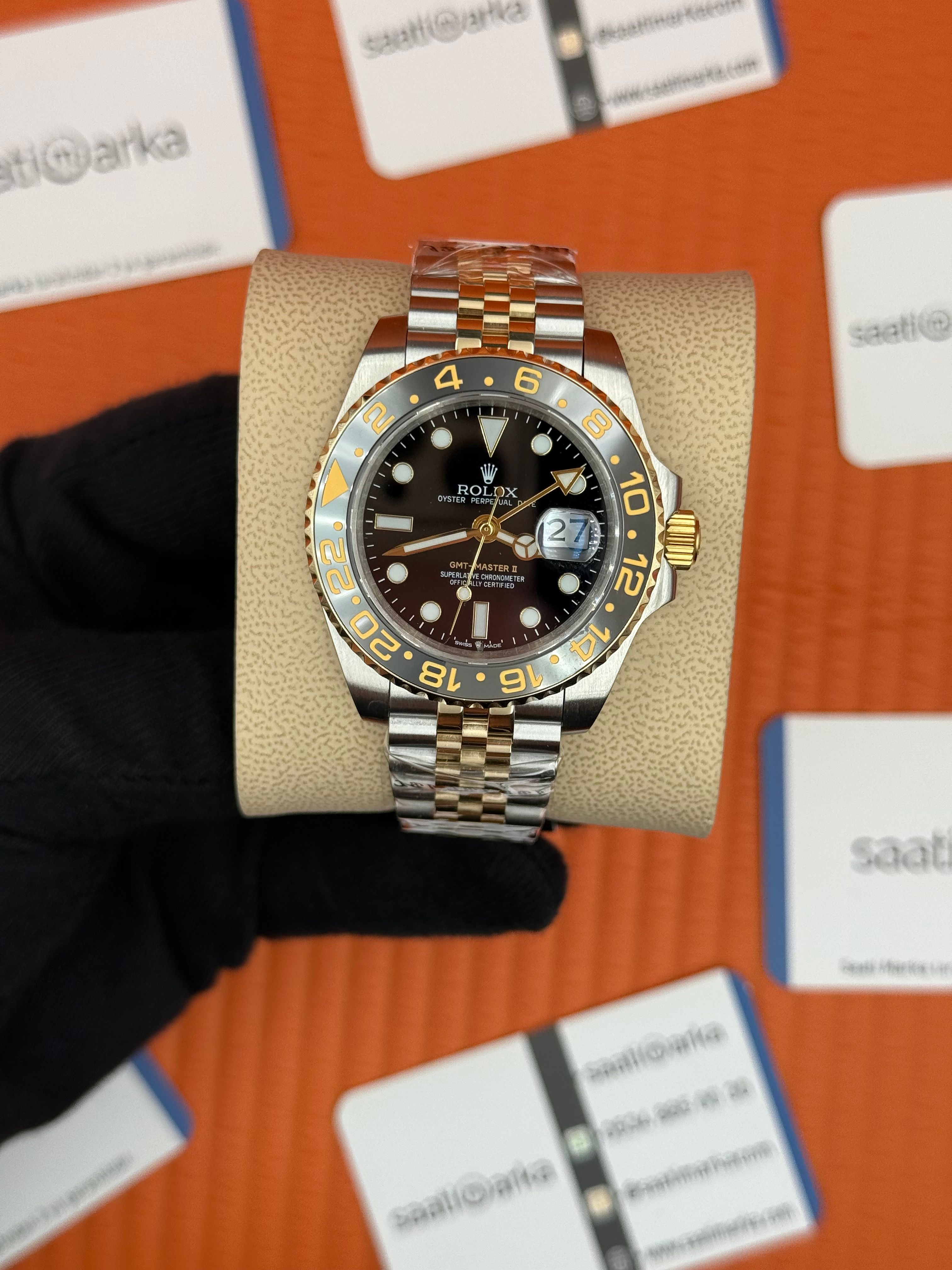 ROLEX Gmt Master black dial jubilee gold silver kordon 40mm