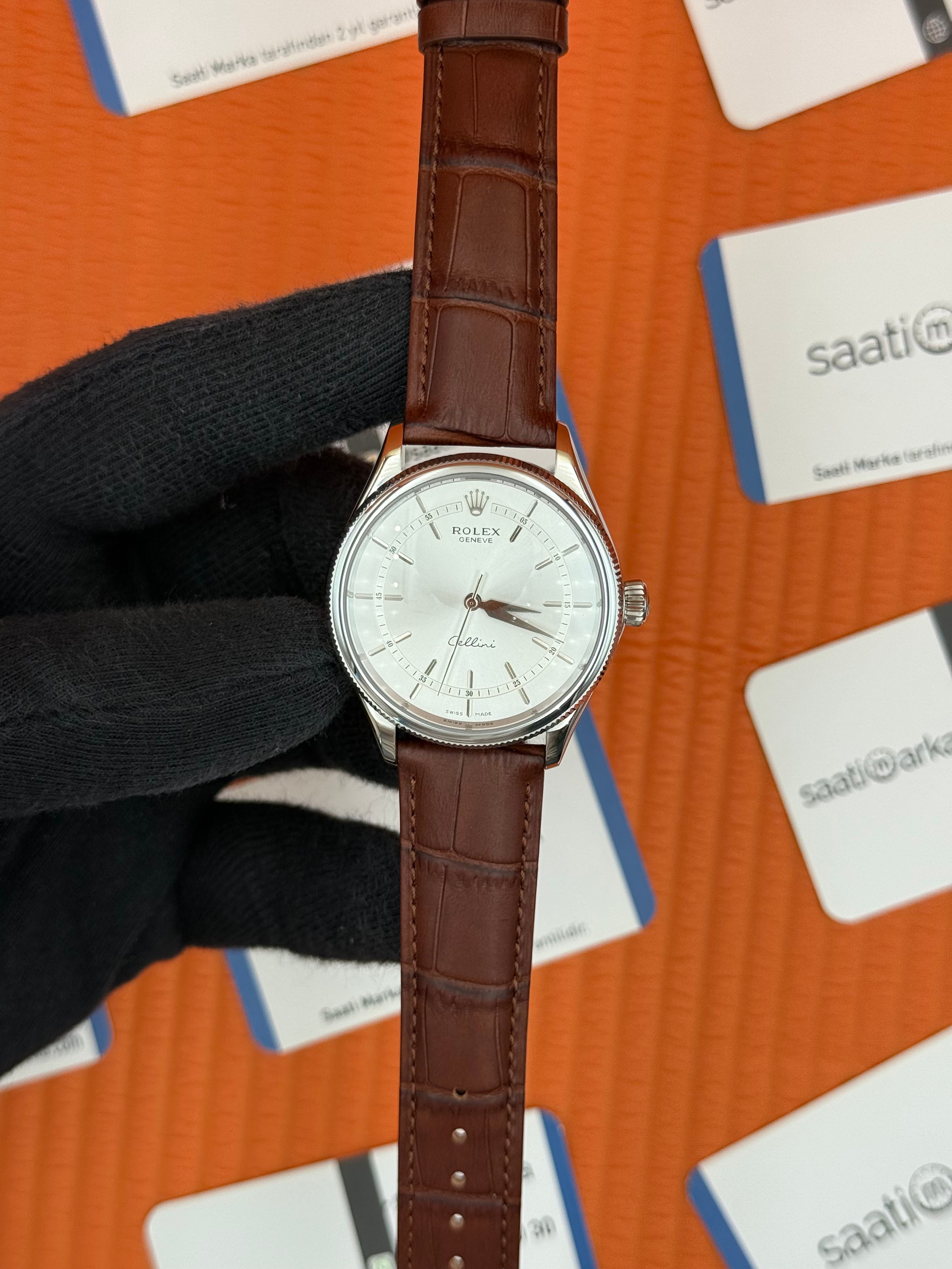 ROLEX Cellini silver kasa beyaz kadran kahverengi deri kordon