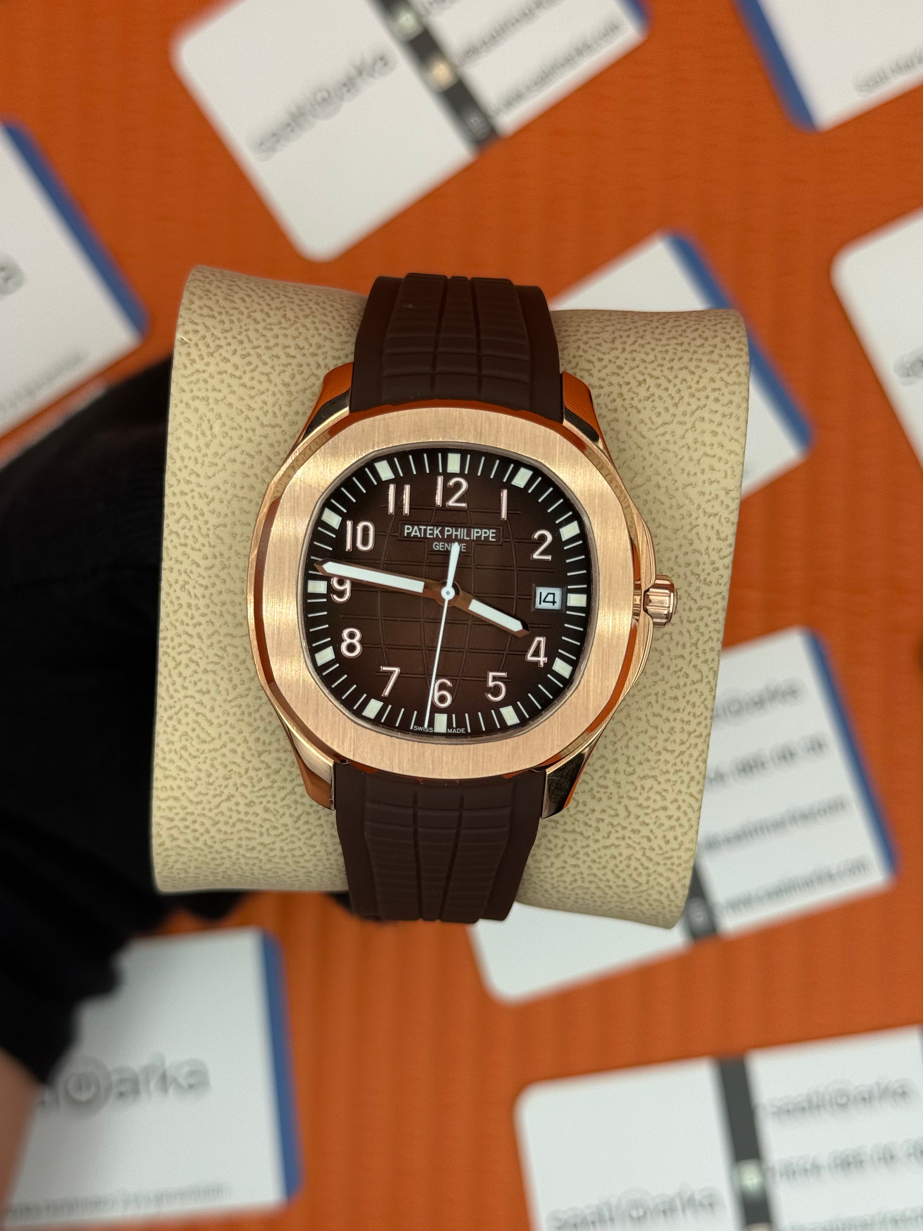 PATEK PHILIPPE AQUANAUT KAHVERENGİ KAUÇUK KORDON KAHVERENGİ KADRAN ROSE KASA