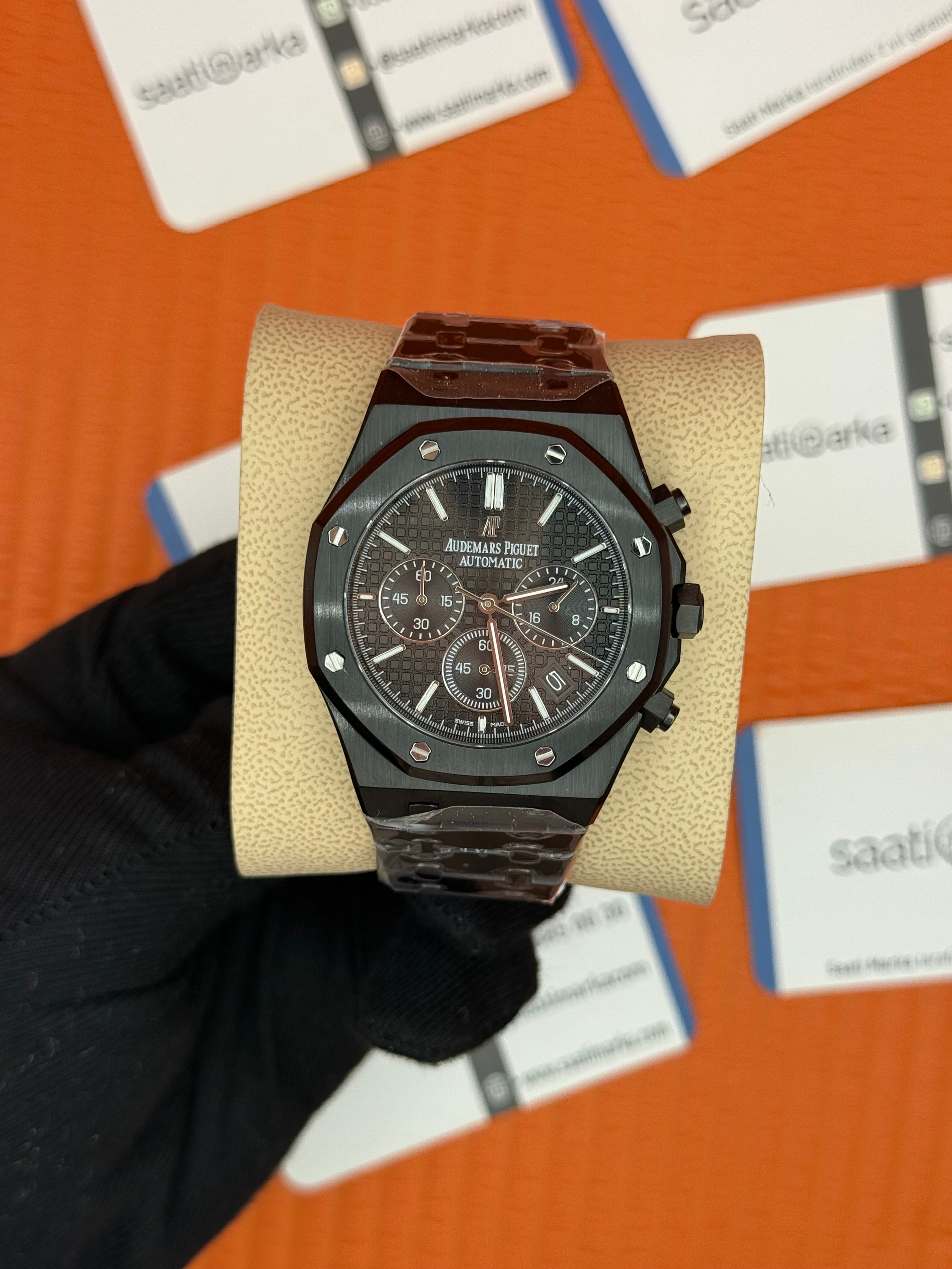 AUDEMARS PİGUET ROYAL OAK BLACK DİAL SİYAH KASA KORDON