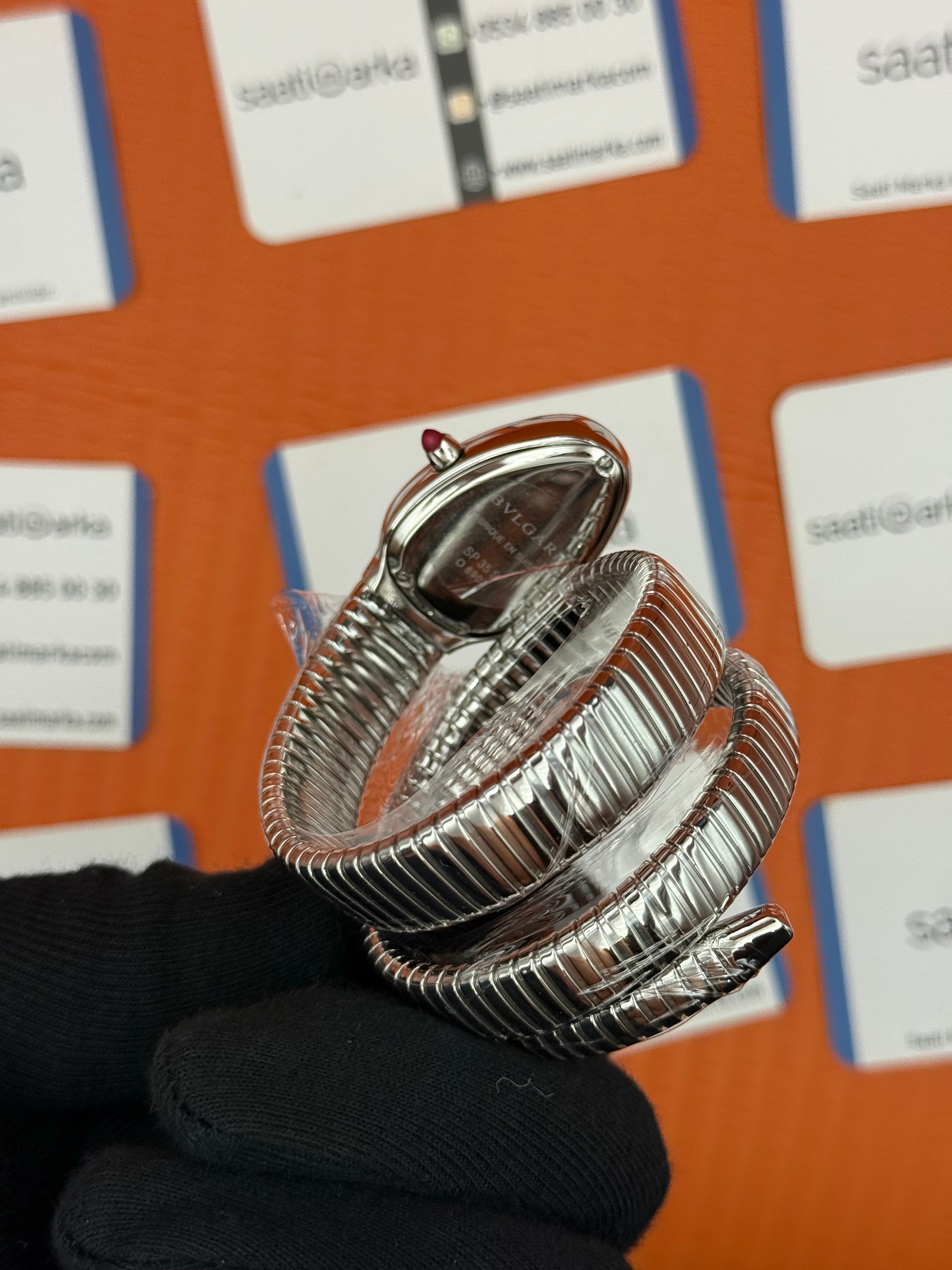 BVLGARİ serpenti çift sarma silver kordon taşlı bezel siyah kadran kadın kol saati