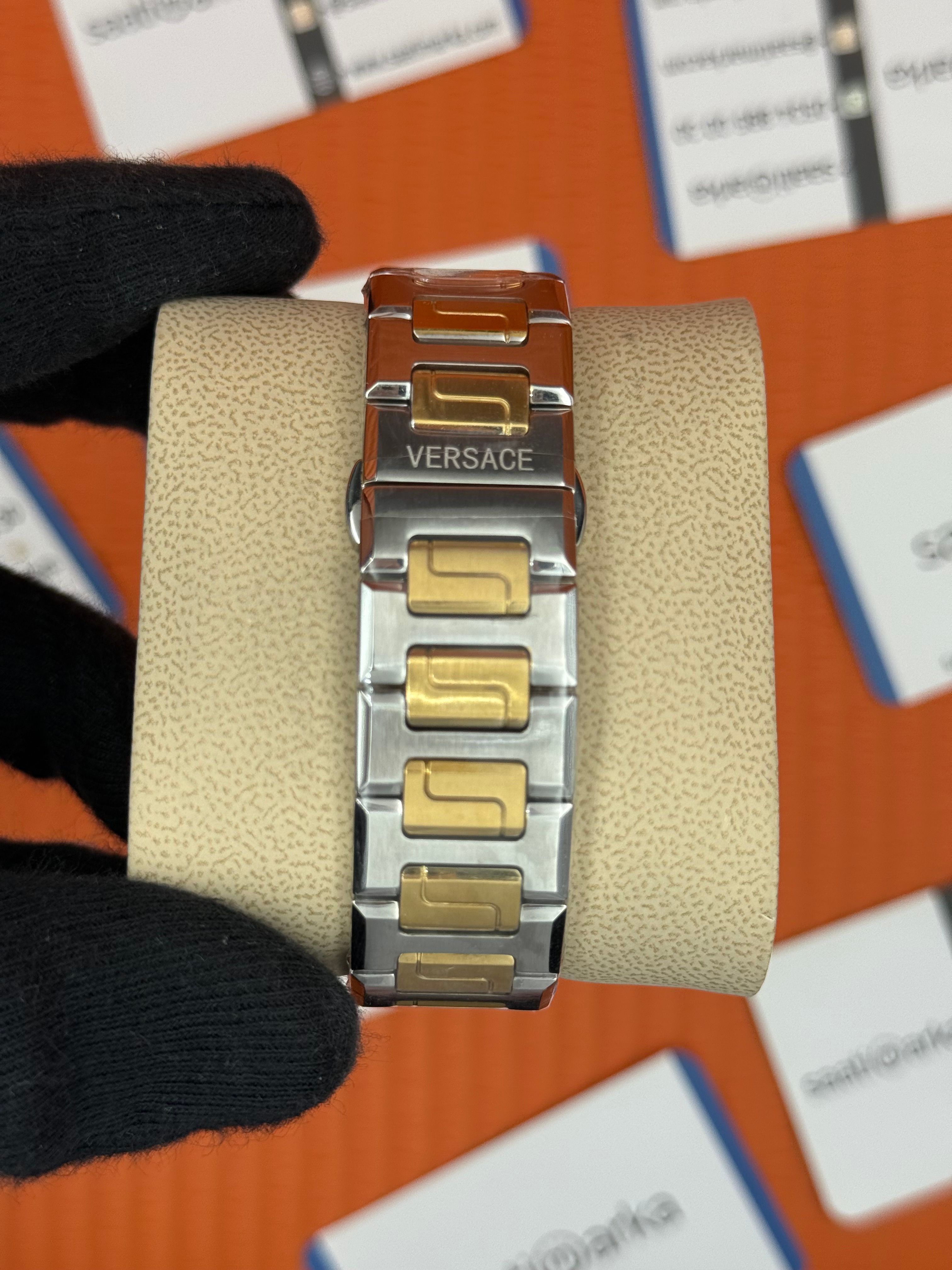 VERSACE ERKEK KOL SAATİ SİYAH KADRAN GOLD SİLVER KASA KORDON 