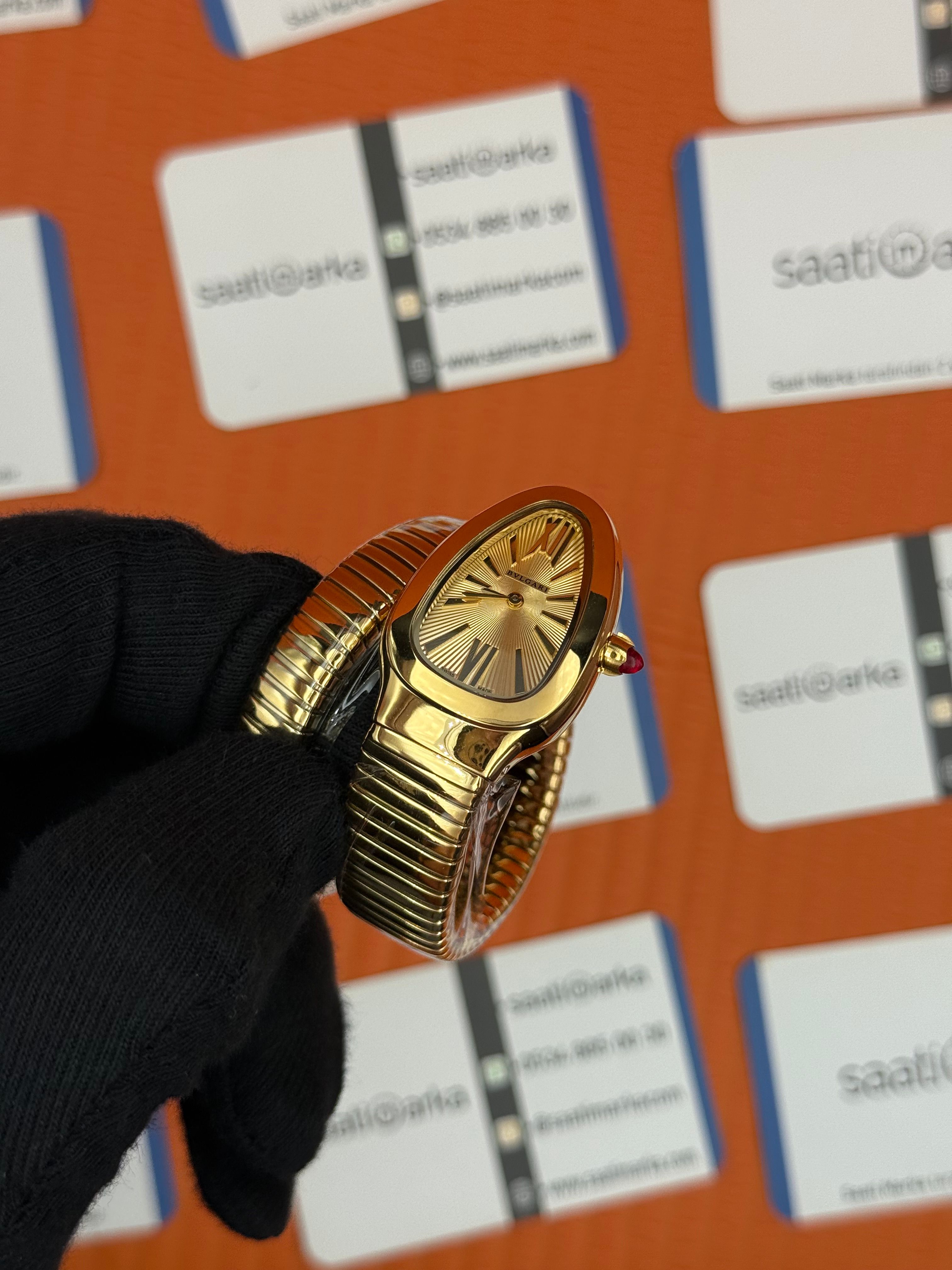BVLGARİ serpenti tek sarma gold kordon şampanya kadran kol saati