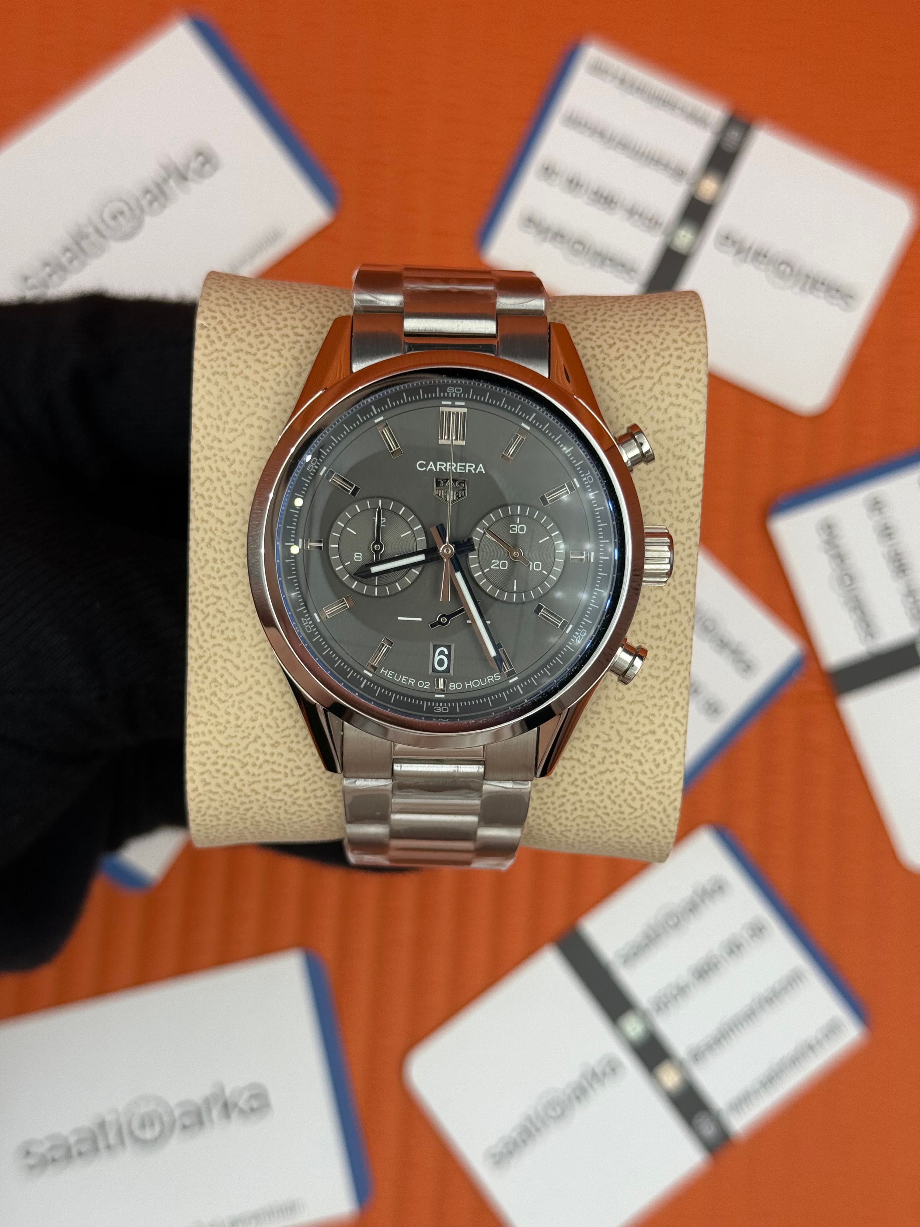 TAGHEUER CARRERA GRİ KADRAN ÇELİK KORDON 
