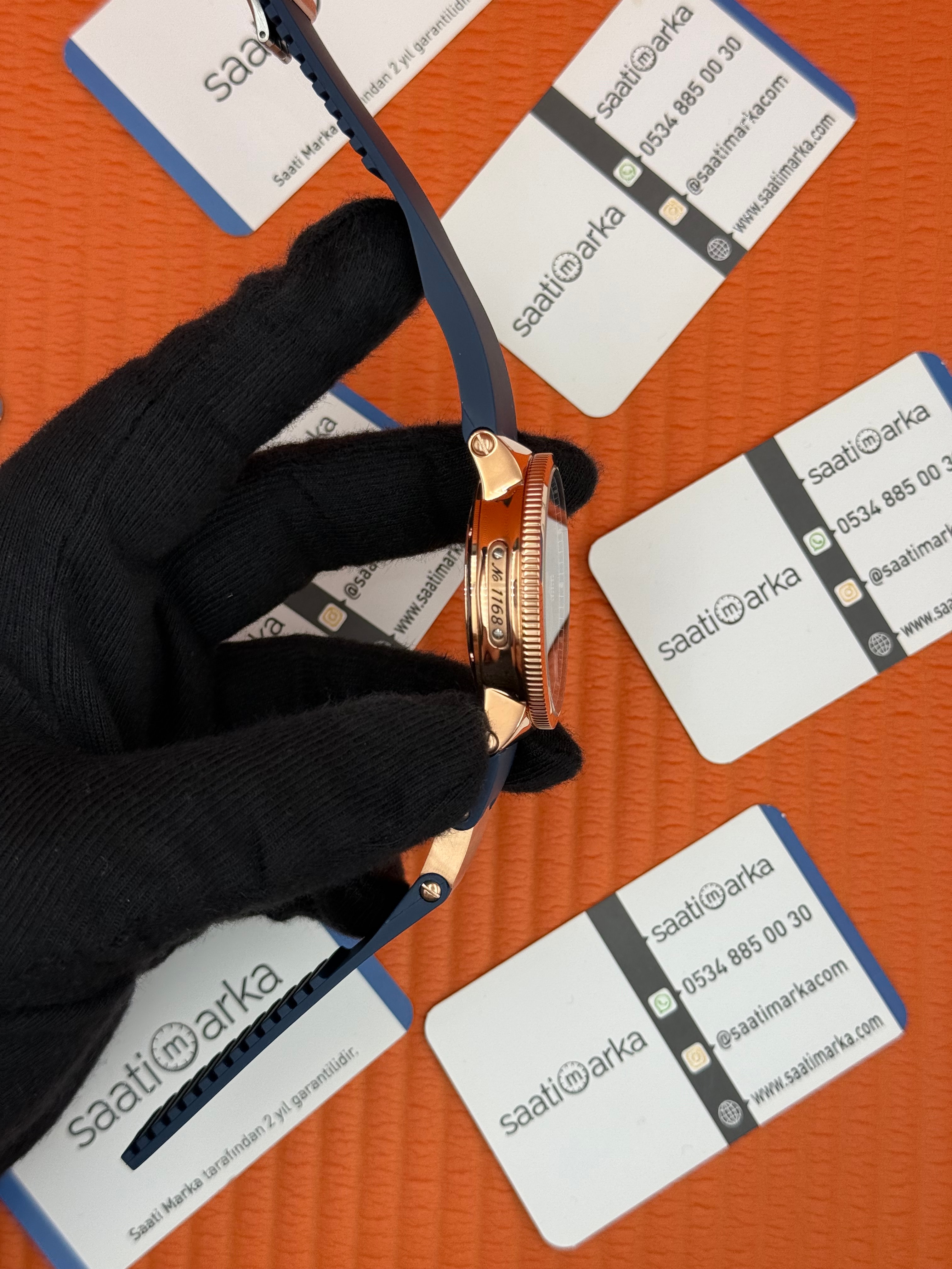 ULYSSE NARDİN MARİNE CHRONOMETER LACİVERT KAUÇUK KORDON LACİVERT KADRAN ROSE KASA