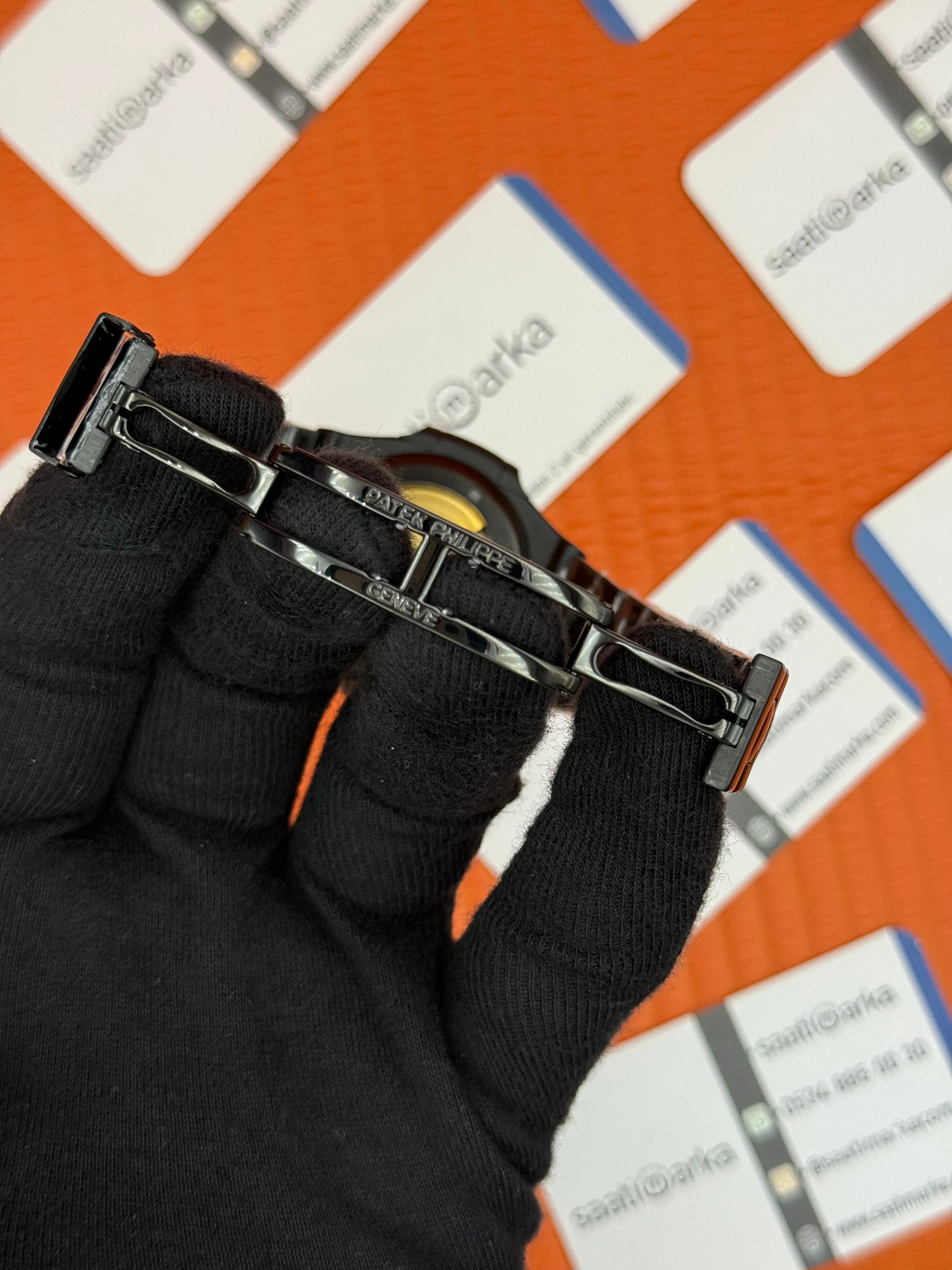 PATEK NAUTİLUS GRİ KADRAN SİYAH KASA- KORDON