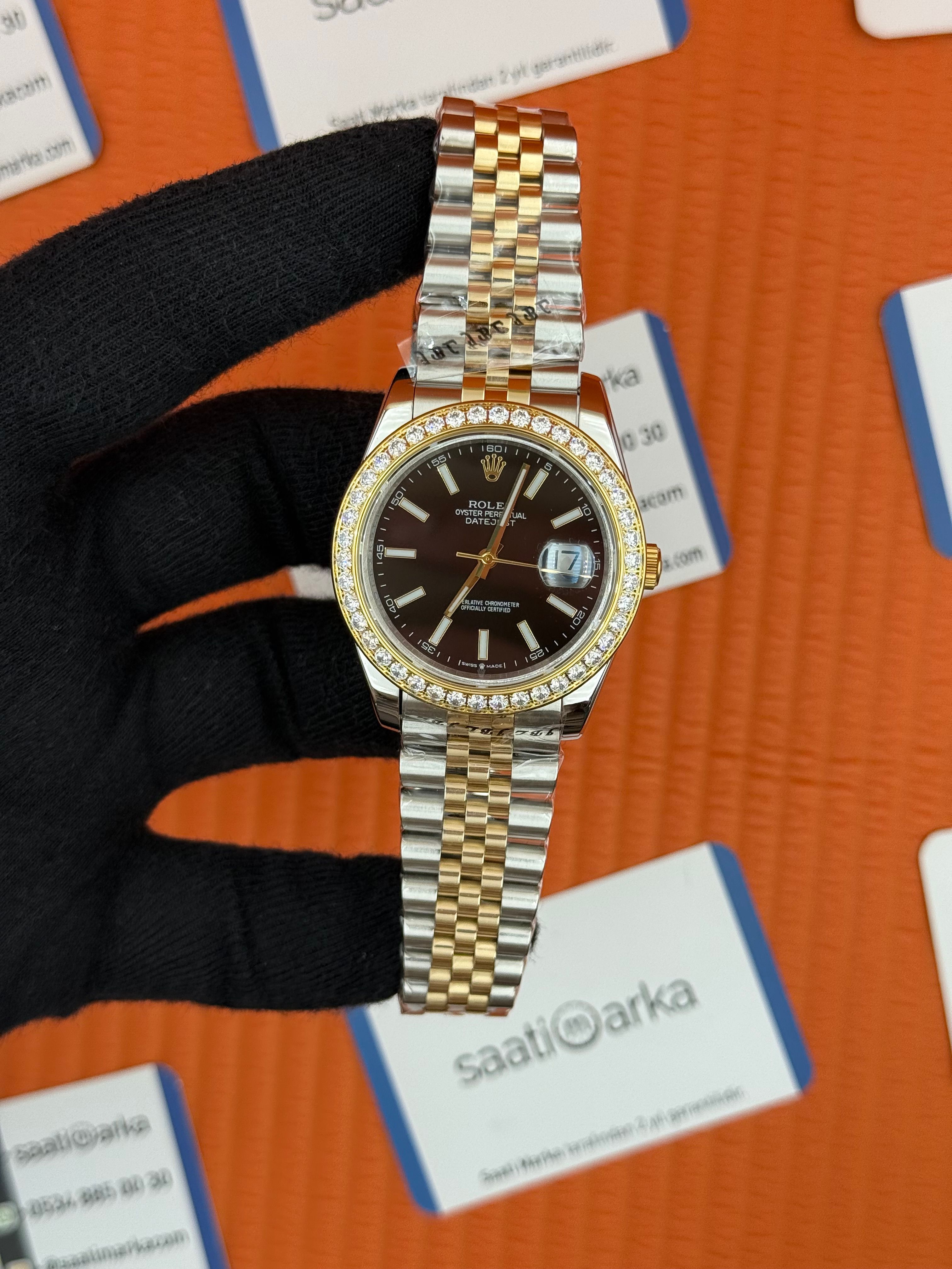ROLEX Datejust taşlı bezel black dial gold-silver jubilee kordon